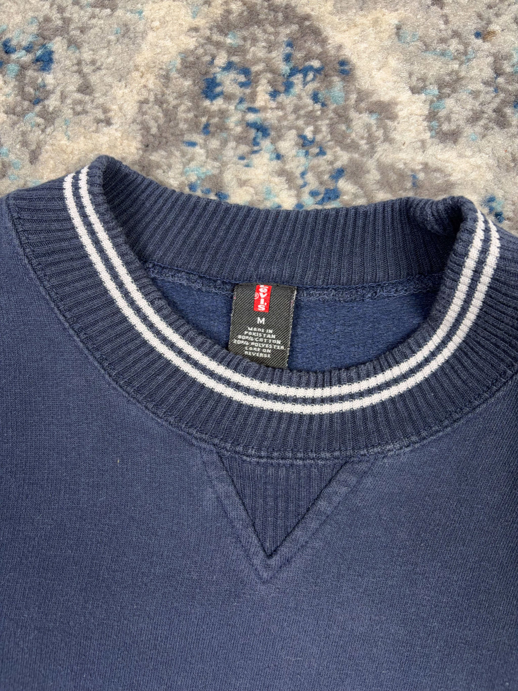 Vintage Levis Jeans Embroidered Script Spellout Crewneck Sweatshirt Size Medium