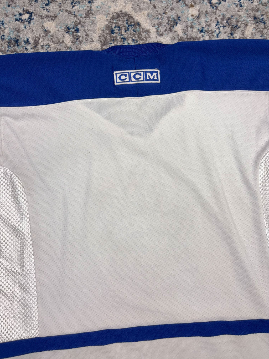 Vintage Toronto Maple Leafs NHL Stitched Logo CCM Away Hockey Jersey Size XL