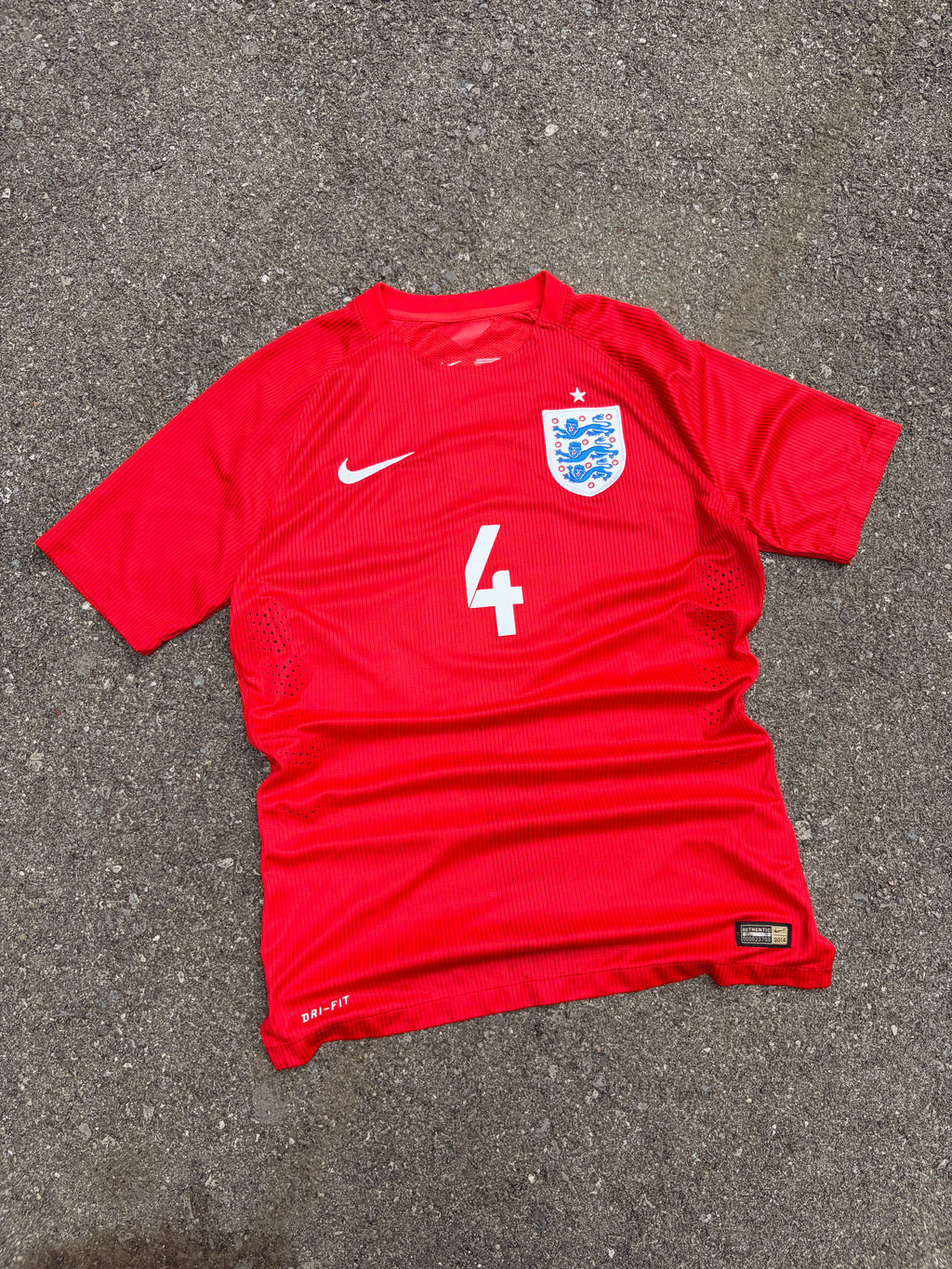 2014-15 Steven Gerrard #4 England FC Away Nike Lion Crest Football Jersey Size Medium