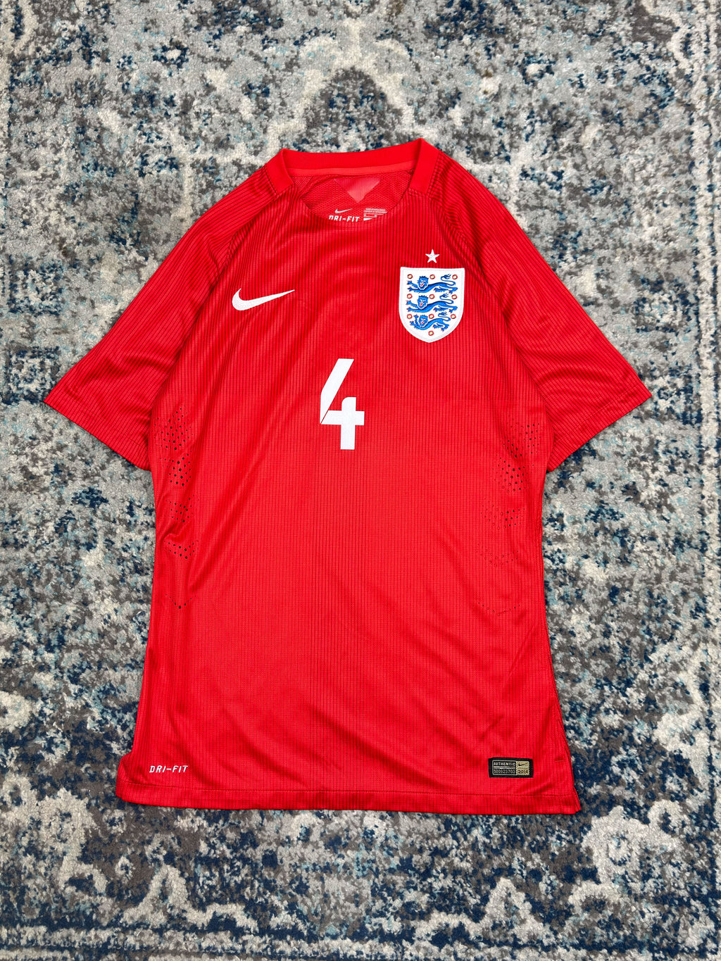 2014-15 Steven Gerrard #4 England FC Away Nike Lion Crest Football Jersey Size Medium