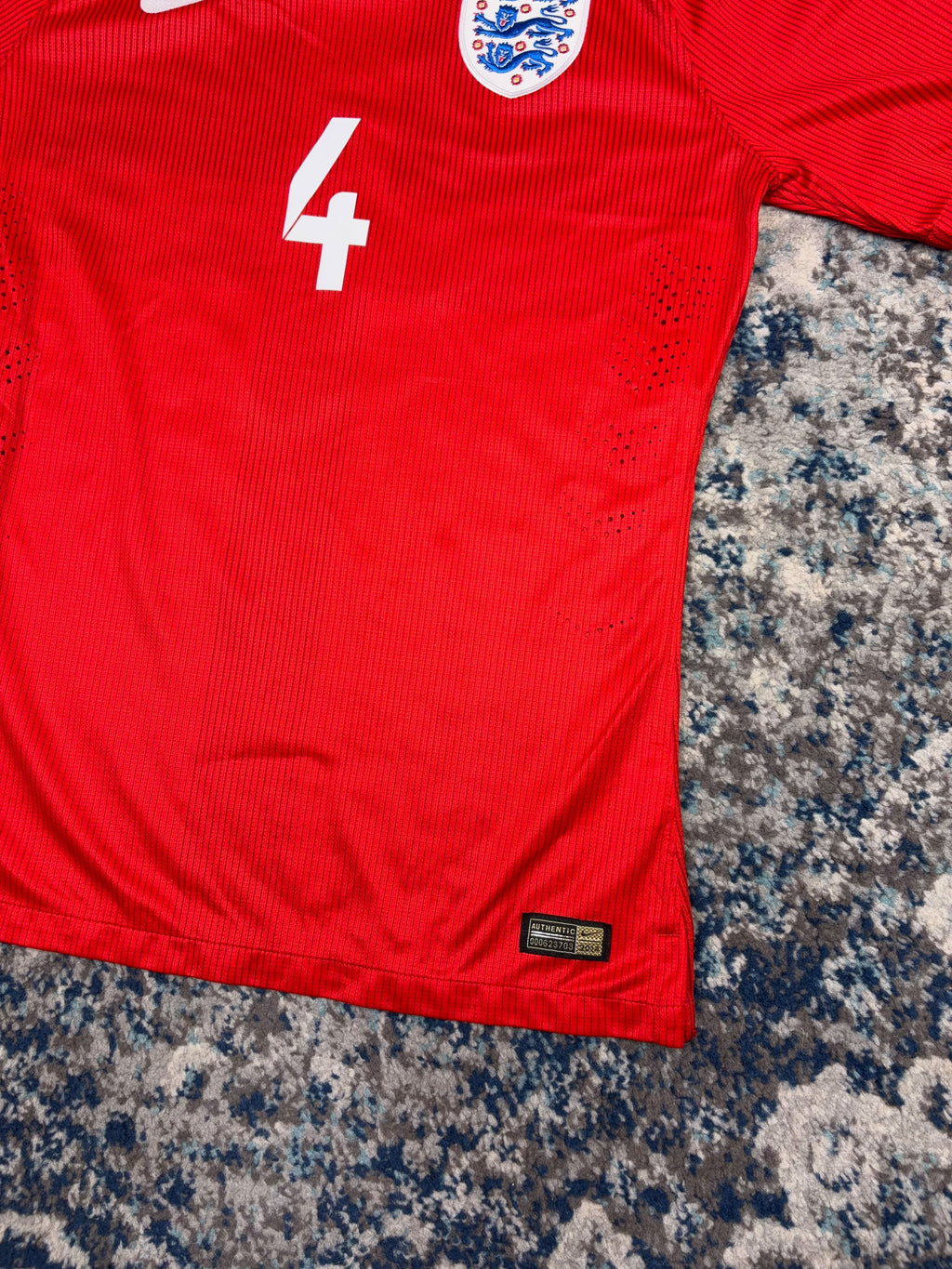 2014-15 Steven Gerrard #4 England FC Away Nike Lion Crest Football Jersey Size Medium