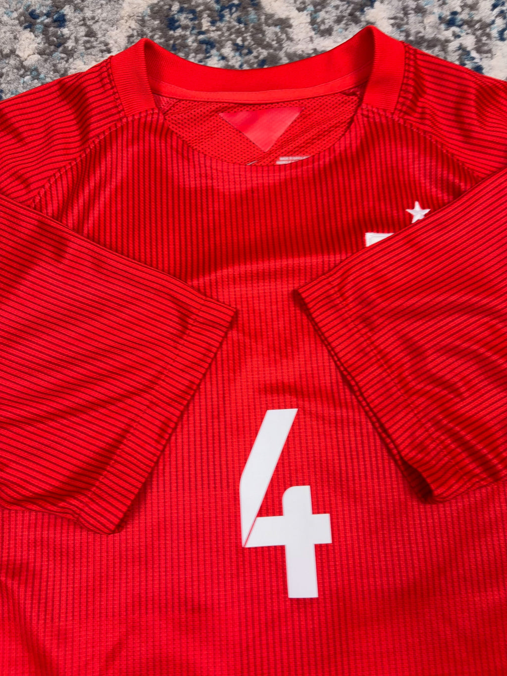 2014-15 Steven Gerrard #4 England FC Away Nike Lion Crest Football Jersey Size Medium