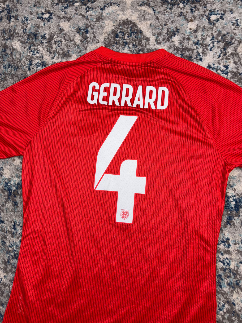 2014-15 Steven Gerrard #4 England FC Away Nike Lion Crest Football Jersey Size Medium