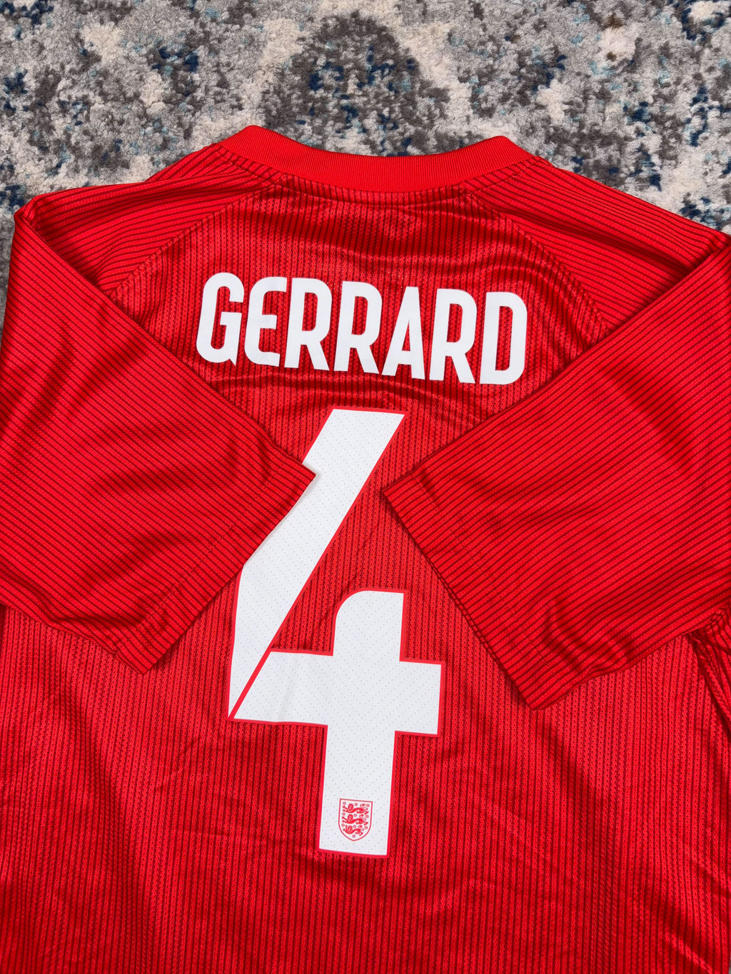 2014-15 Steven Gerrard #4 England FC Away Nike Lion Crest Football Jersey Size Medium