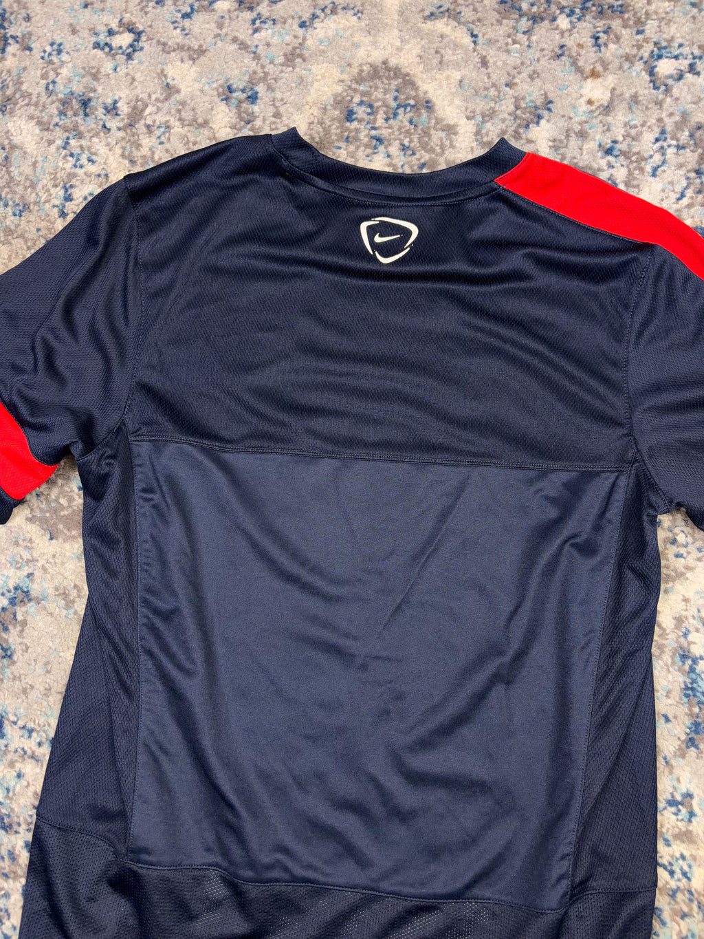 2013-14 England FC Nike Training Three Lion Crest Soccer Jersey Size Medium