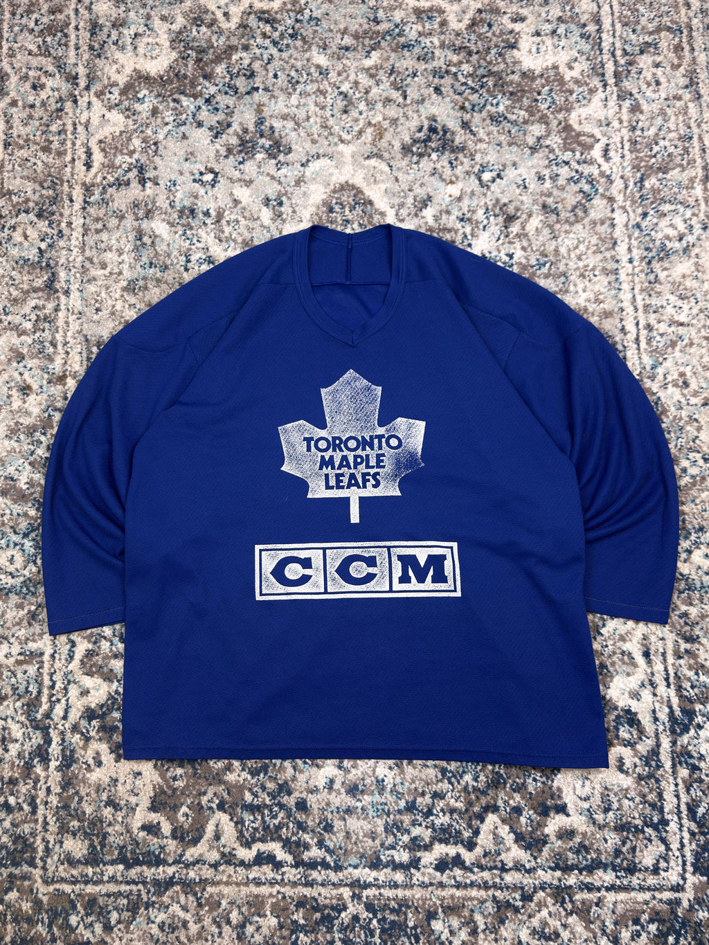 Vintage Toronto Maple Leafs NHL CCM Training Hockey Jersey Size Large