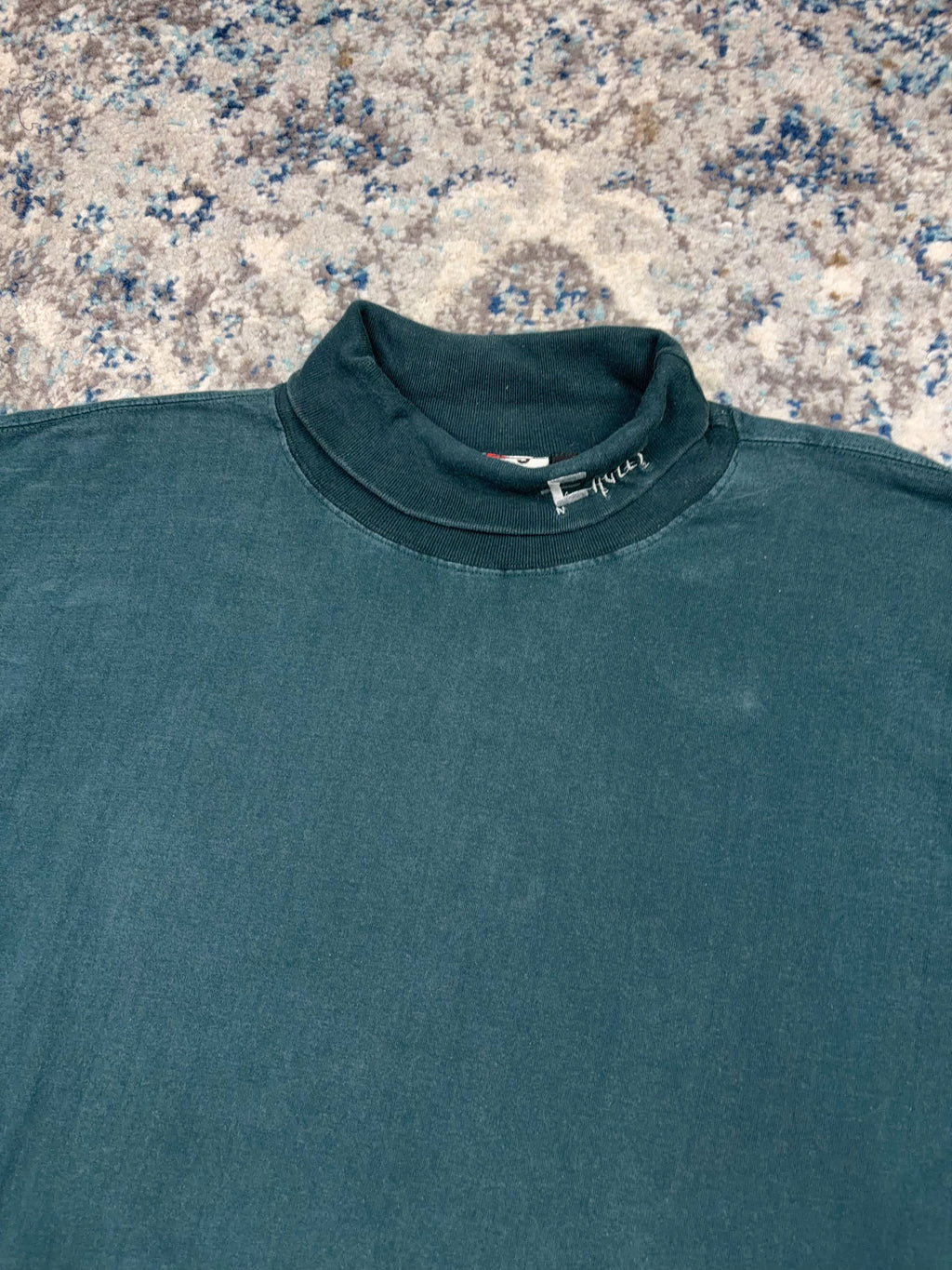 Vintage 1997 Philadelphia Eagles NFL Embroidered Long Sleeve Mock Neck T-Shirt Size Large