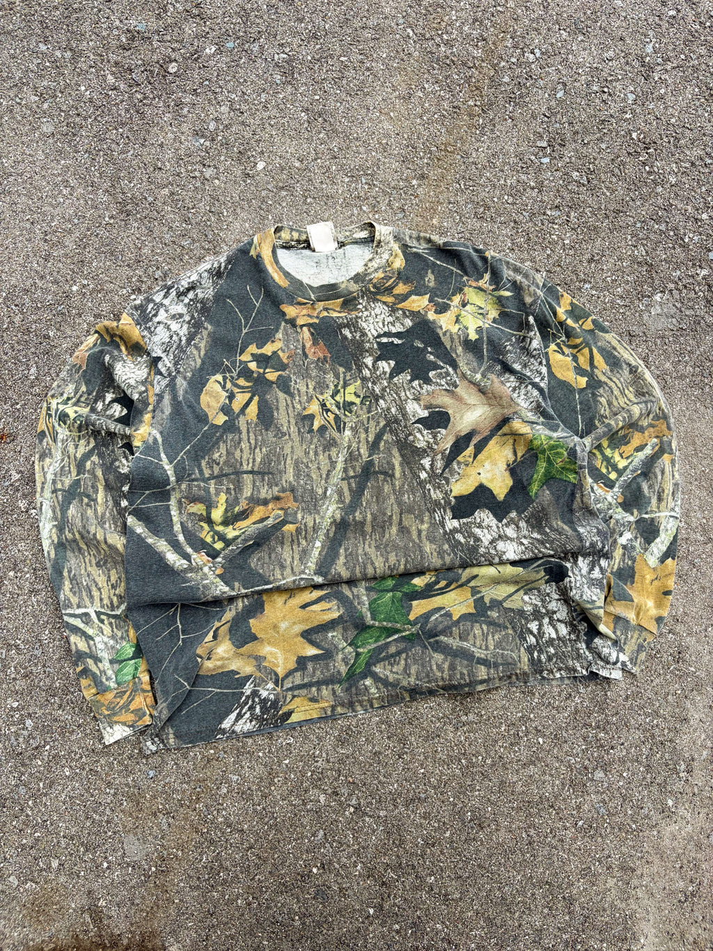 Vintage Jerzees Outdoors Mossy Oak Breakup Camo Long Sleeve T-Shirt Size XL