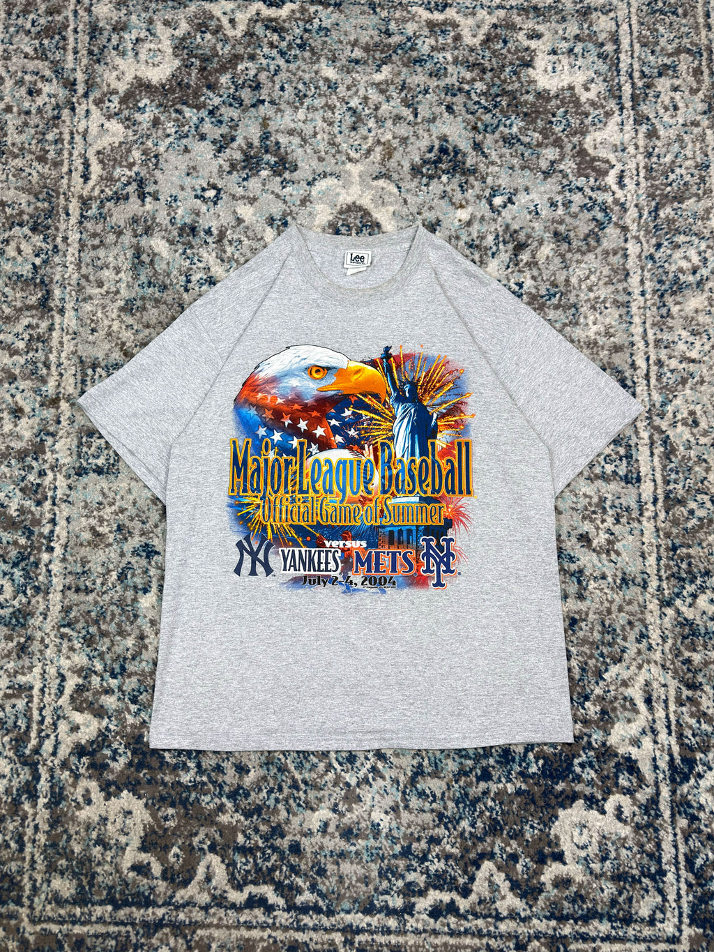 Vintage 2004 Yankees Vs Mets MLB Official Game Of Summer T-Shirt Size Large