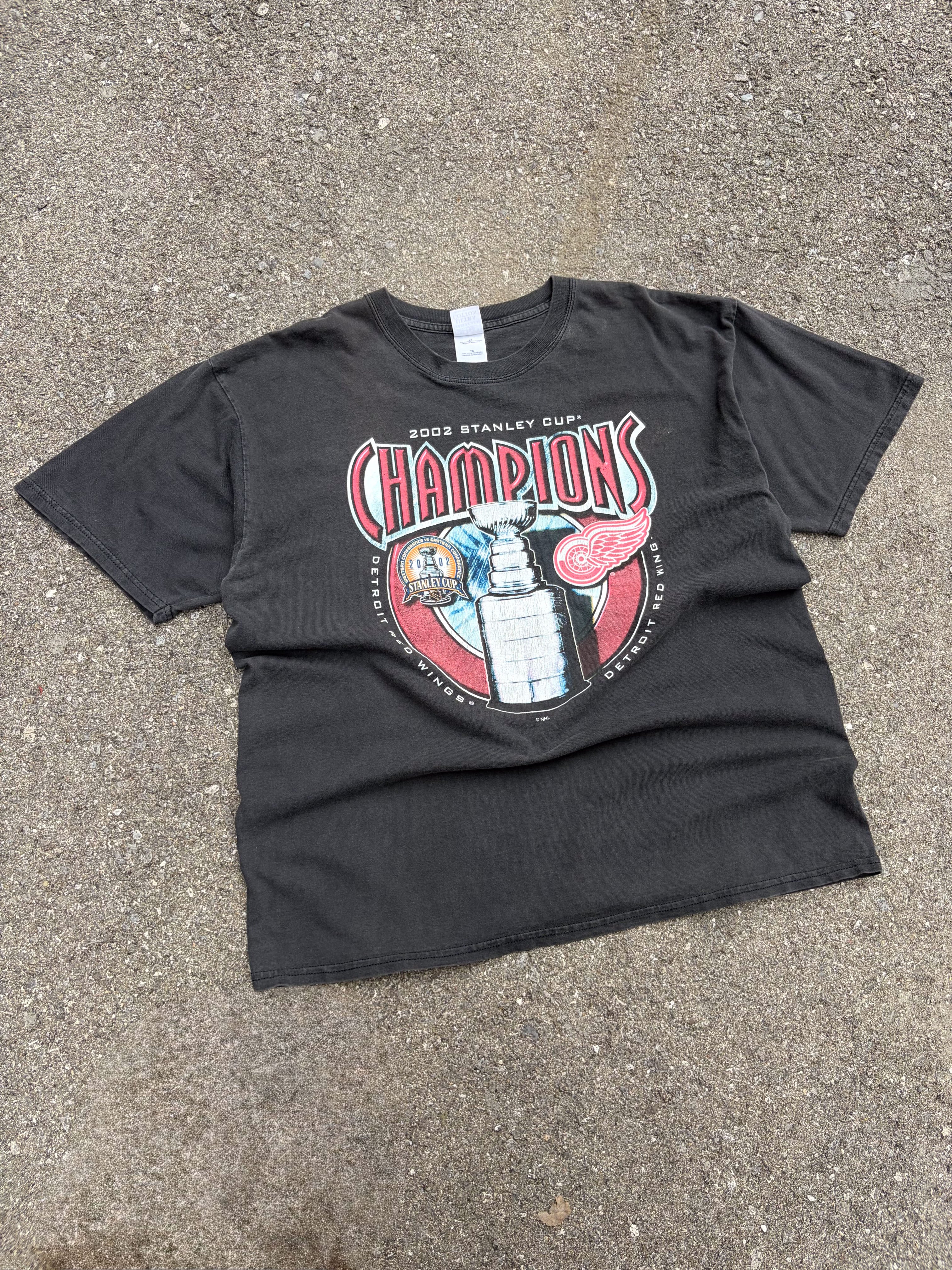 Vintage 2002 Detroit Red Wings NHL Stanley Cup Champions T-Shirt Size XL