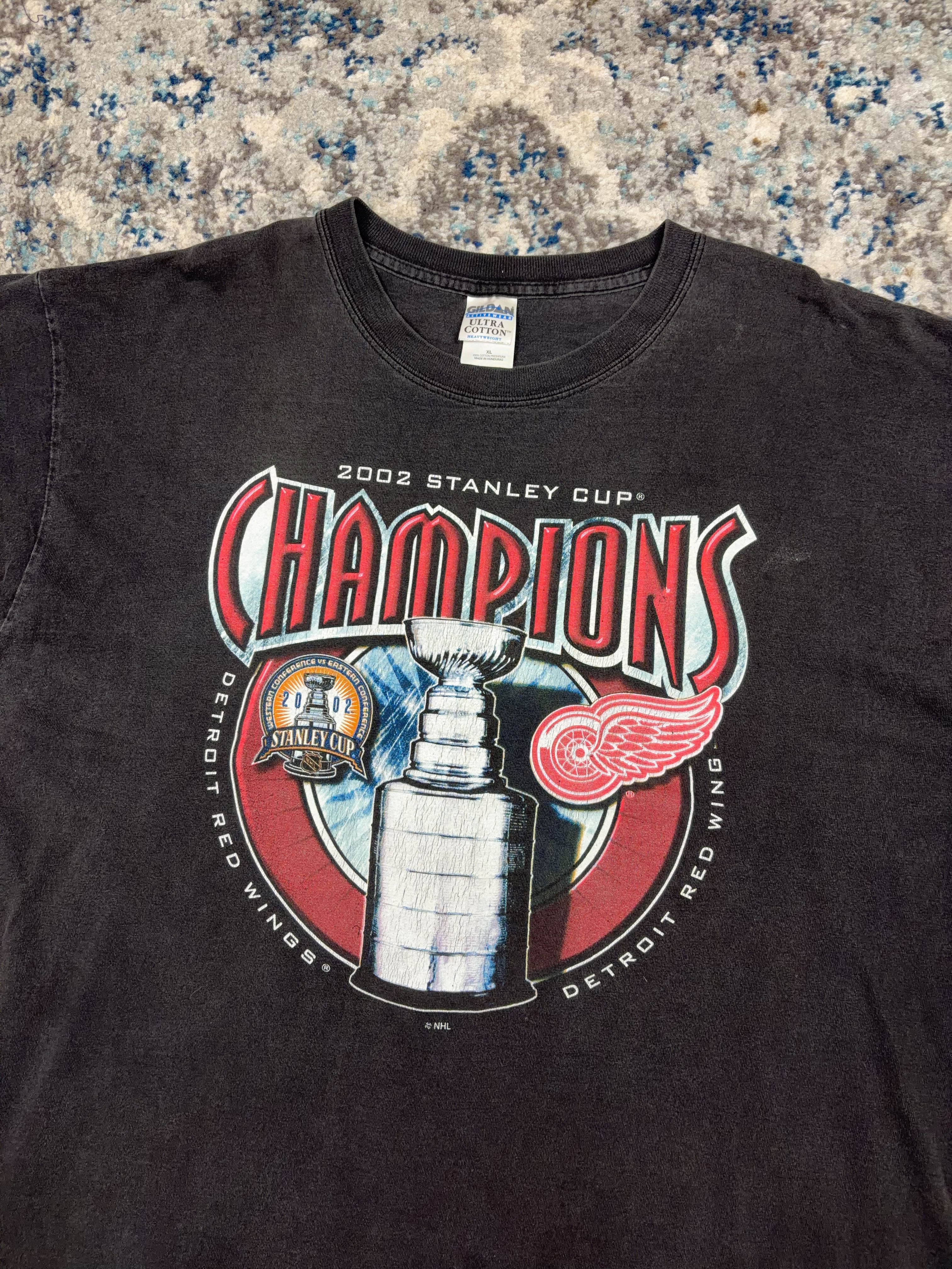 Vintage 2002 Detroit Red Wings NHL Stanley Cup Champions T-Shirt Size XL