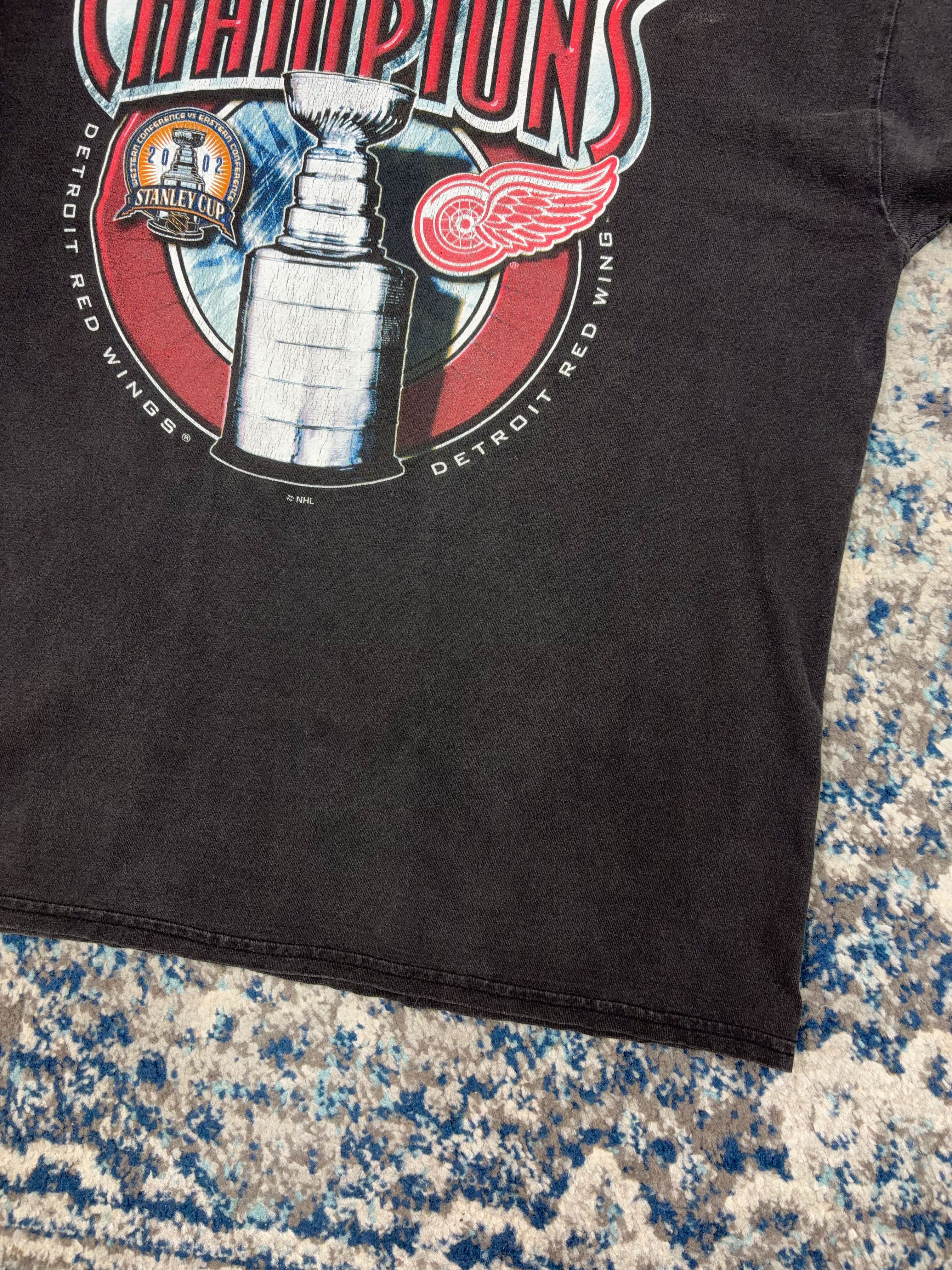 Vintage 2002 Detroit Red Wings NHL Stanley Cup Champions T-Shirt Size XL