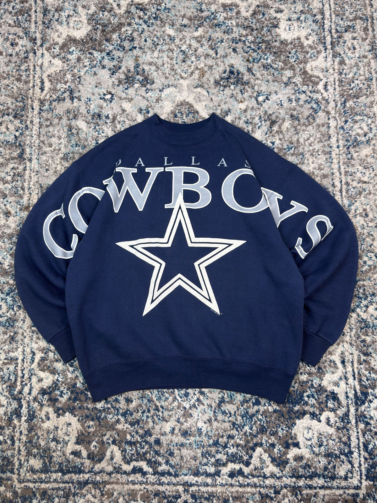 Vintage 1993 Dallas Cowboys NFL Big Spellout Graphic Crewneck Sweatshirt Size XL