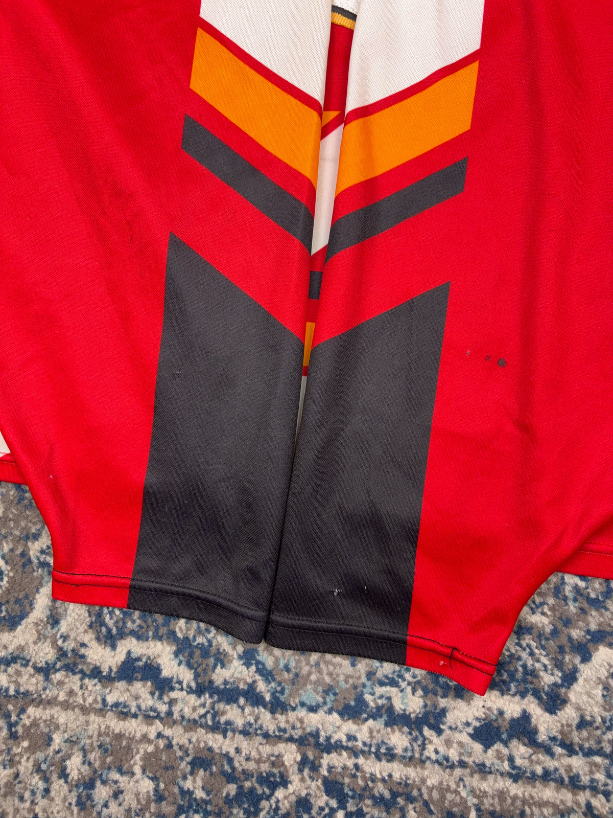 Vintage 90s Calgary Flames NHL CCM Stitched Hockey Jersey Size Large