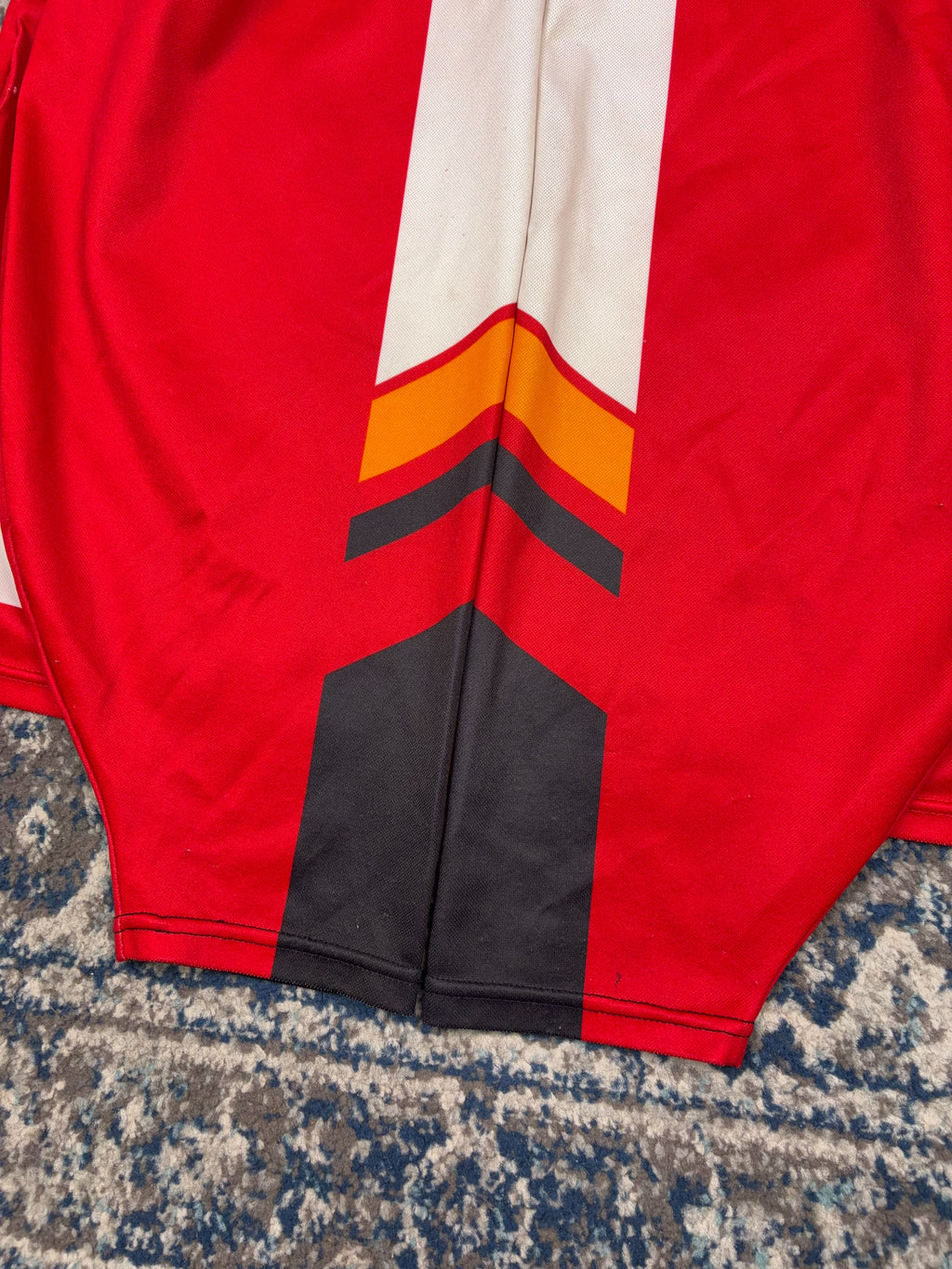 Vintage 90s Calgary Flames NHL CCM Stitched Hockey Jersey Size Large