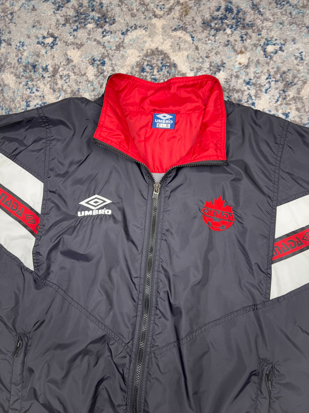 Vintage Canada National Team Umbro Sleeve Ribbon Full Zip Jacket Size Large