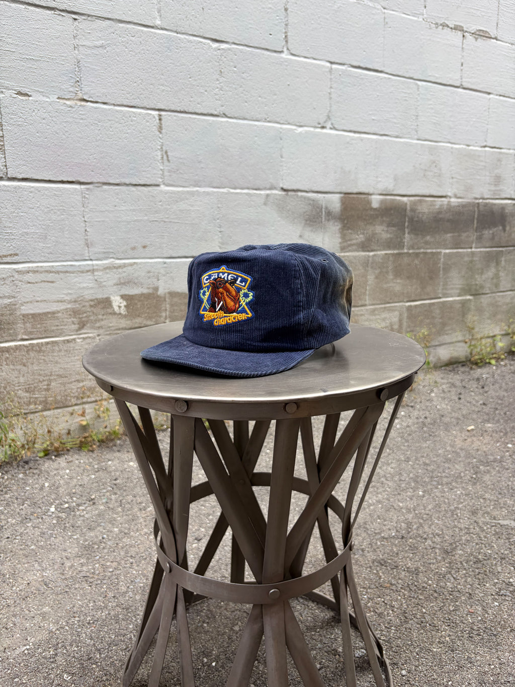 Vintage 90s Camel Smooth Character Embroidered Patch Corduroy Snapback Hat OSFA