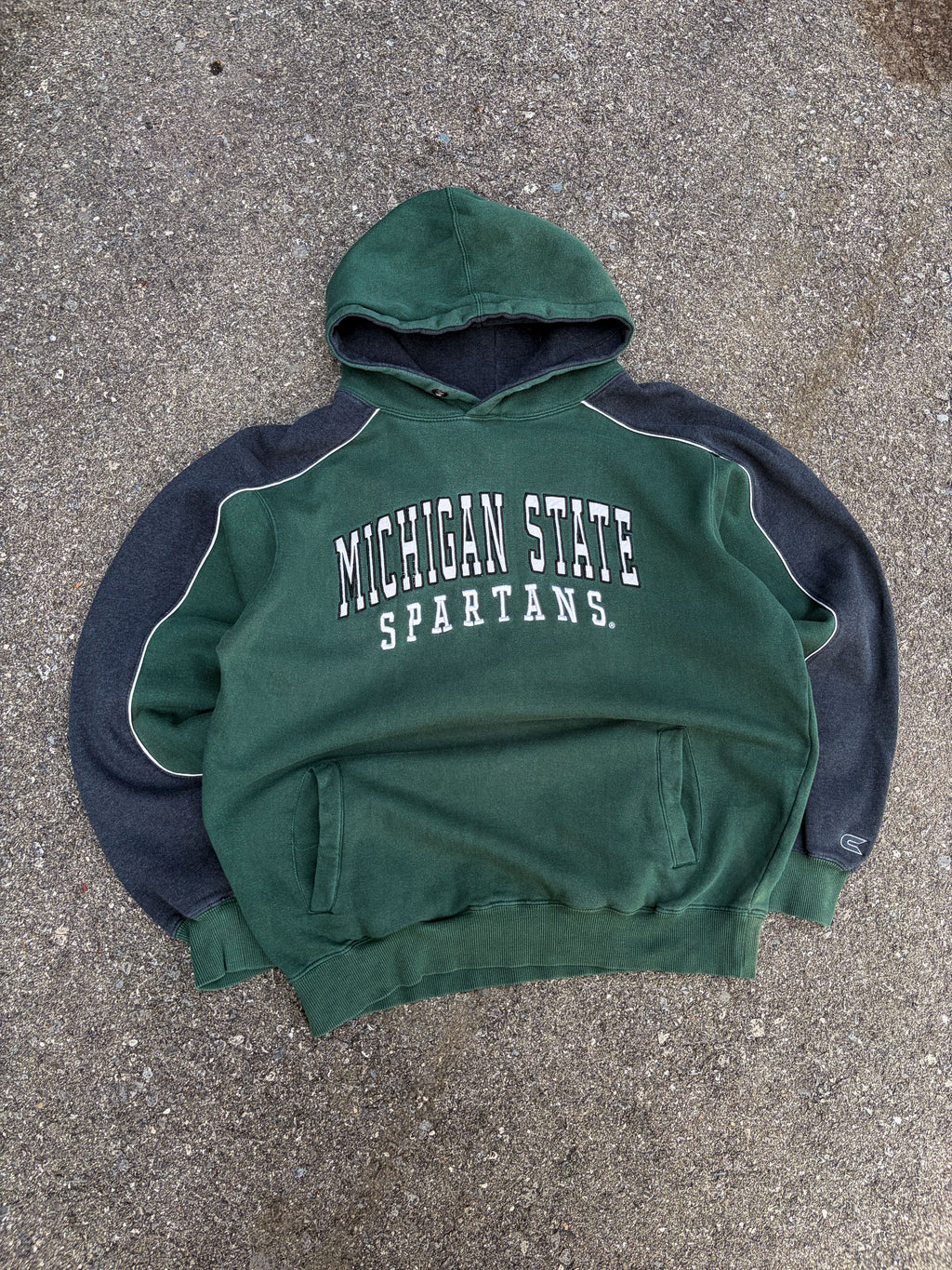 Vintage Michigan State Spartans NCAA Embroidered Arc Spellout Hooded Sweatshirt Size Large