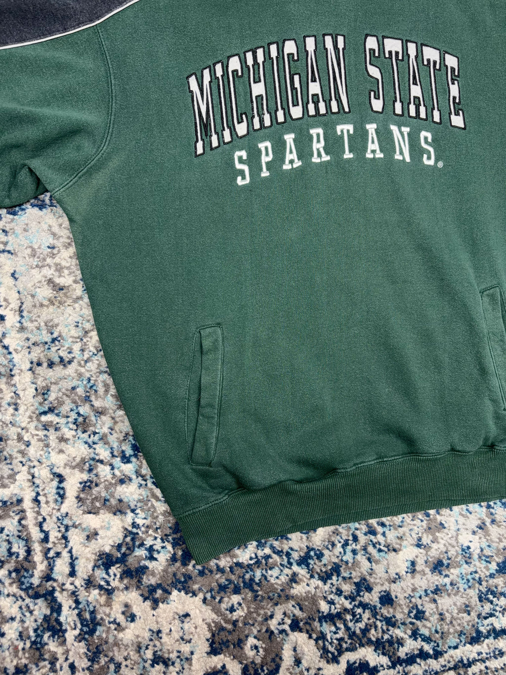 Vintage Michigan State Spartans NCAA Embroidered Arc Spellout Hooded Sweatshirt Size Large