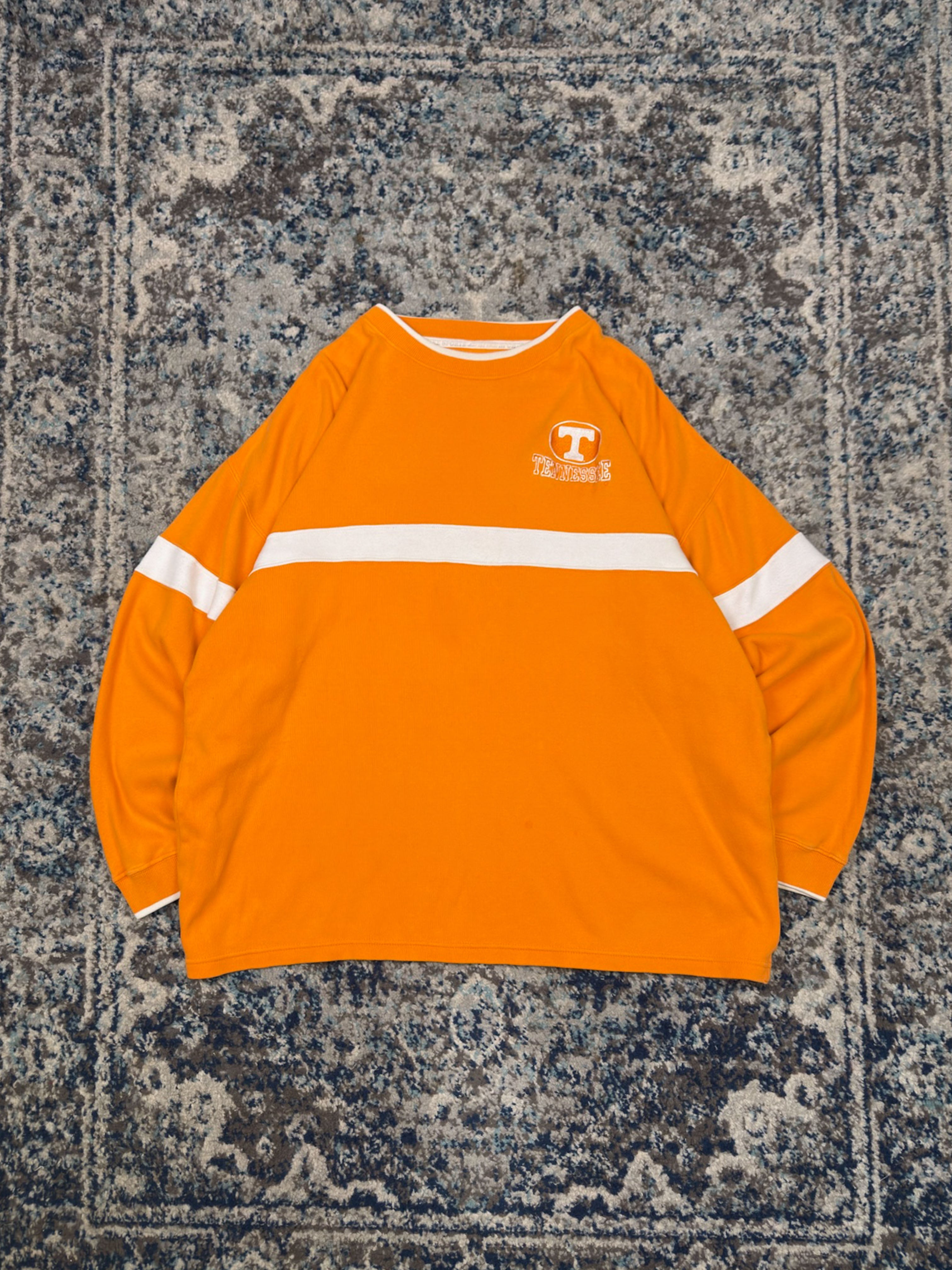 Vintage 90s Tennessee Volunteers NCAA Embroidered Logo Sweatshirt Size Large