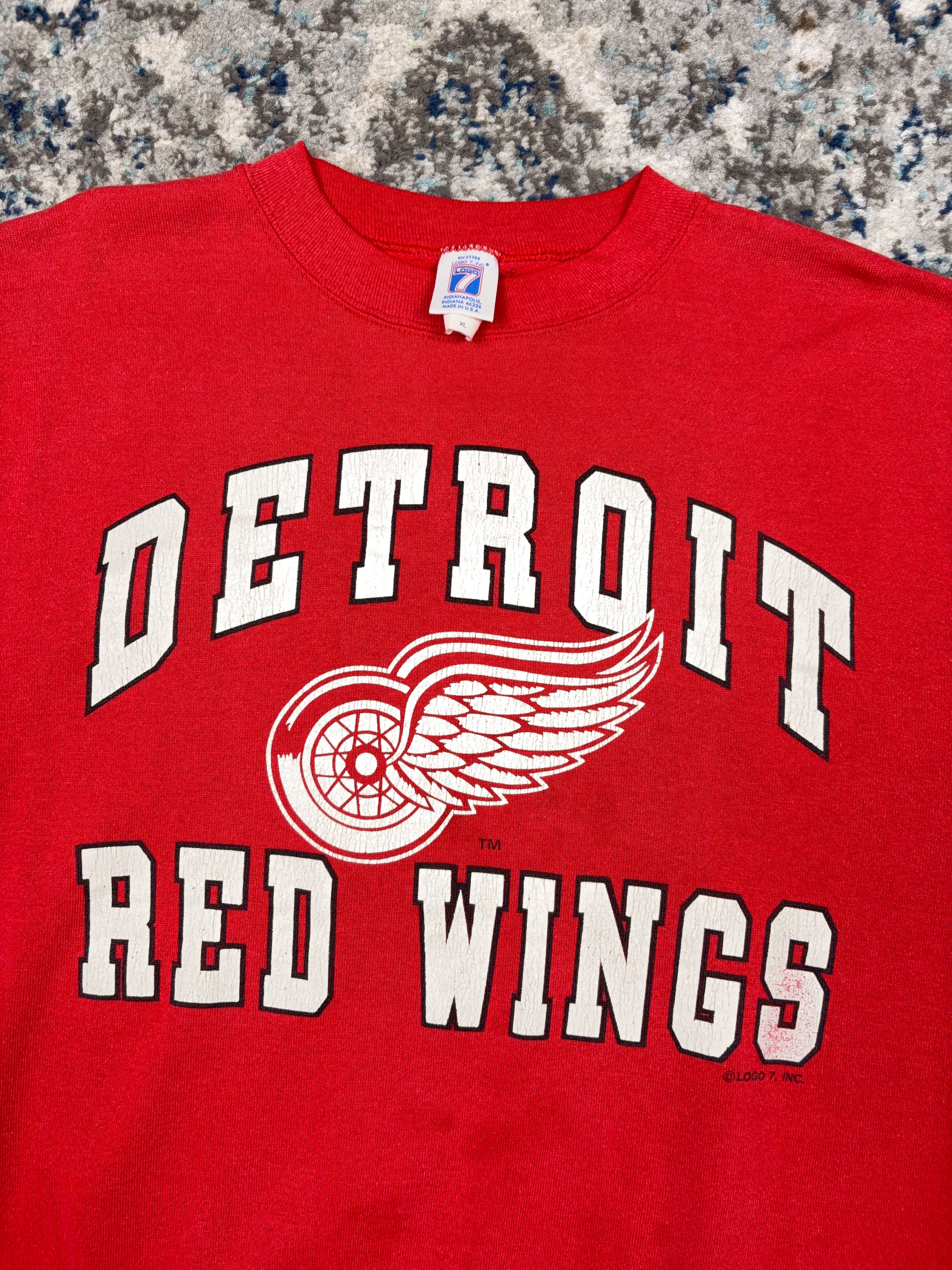 Vintage 90s Detroit Red Wings NHL Logo Graphic Spellout Sweatshirt Size XL