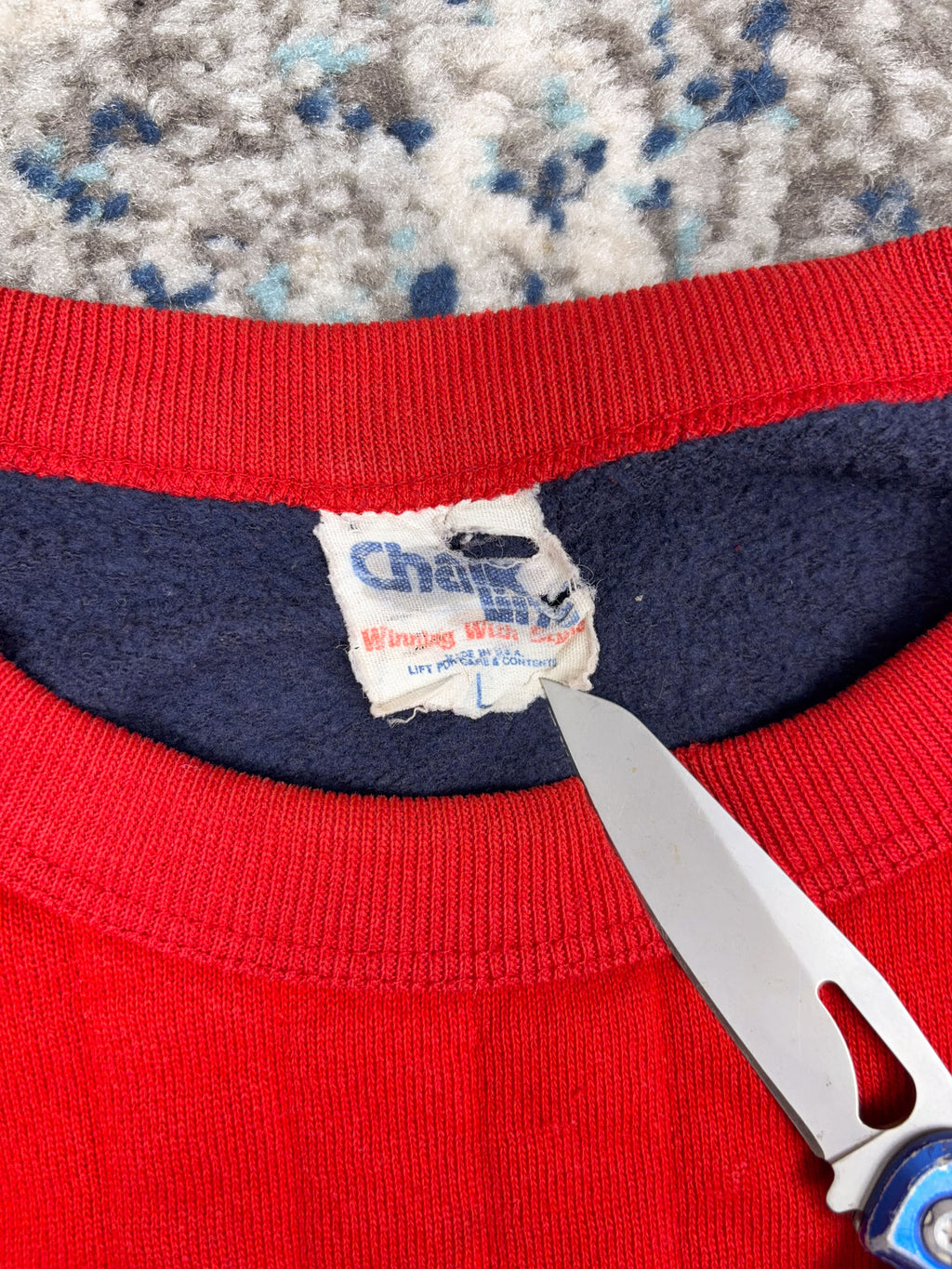 Vintage 80s/90s Ole Miss Rebels NCAA Graphic Spellout Padded Sweatshirt Size Large