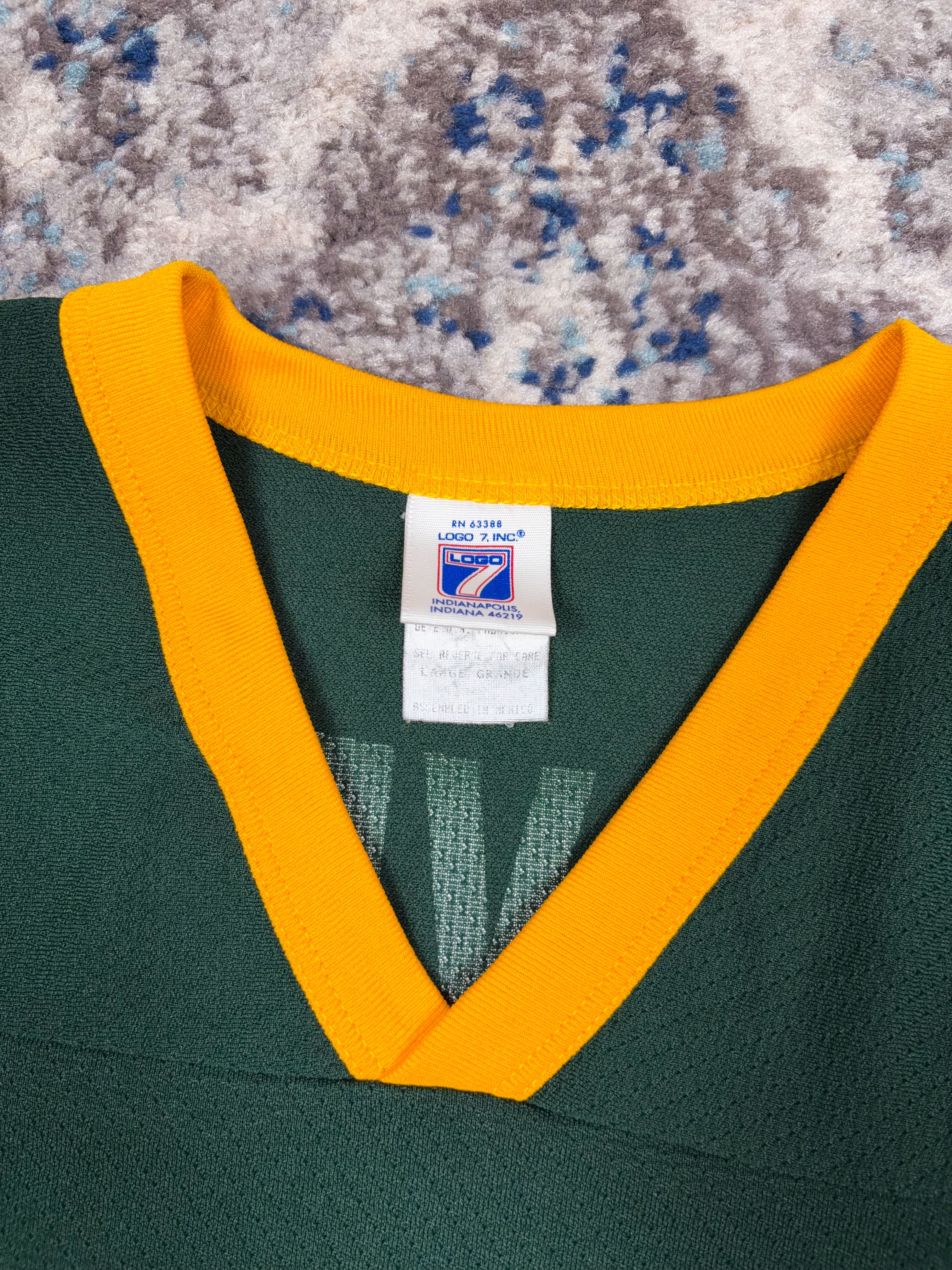 Vintage Brett Favre #4 Green Bay Packers NFL Logo 7 Football Jersey Size Large