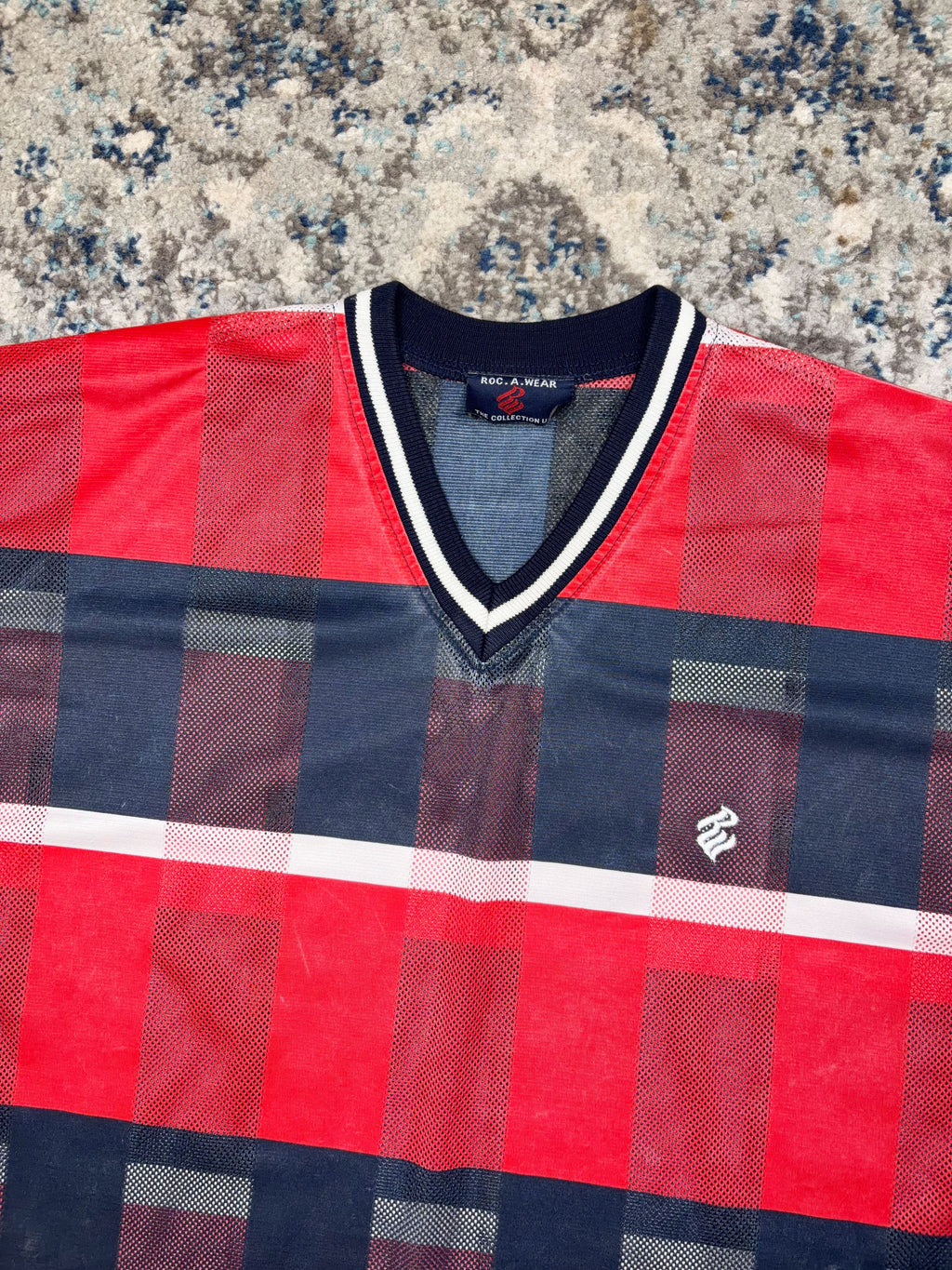 Vintage Y2K Rocawear Embroidered Logo Striped Mesh Jersey Size XL