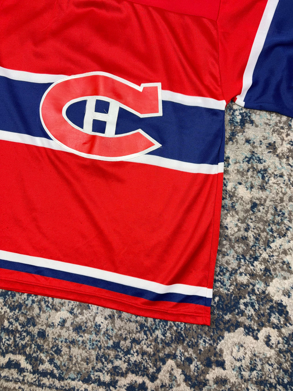 Vintage 90s Montreal Canadiens NHL Stitched Logo CCM Hockey Jersey Size S/M