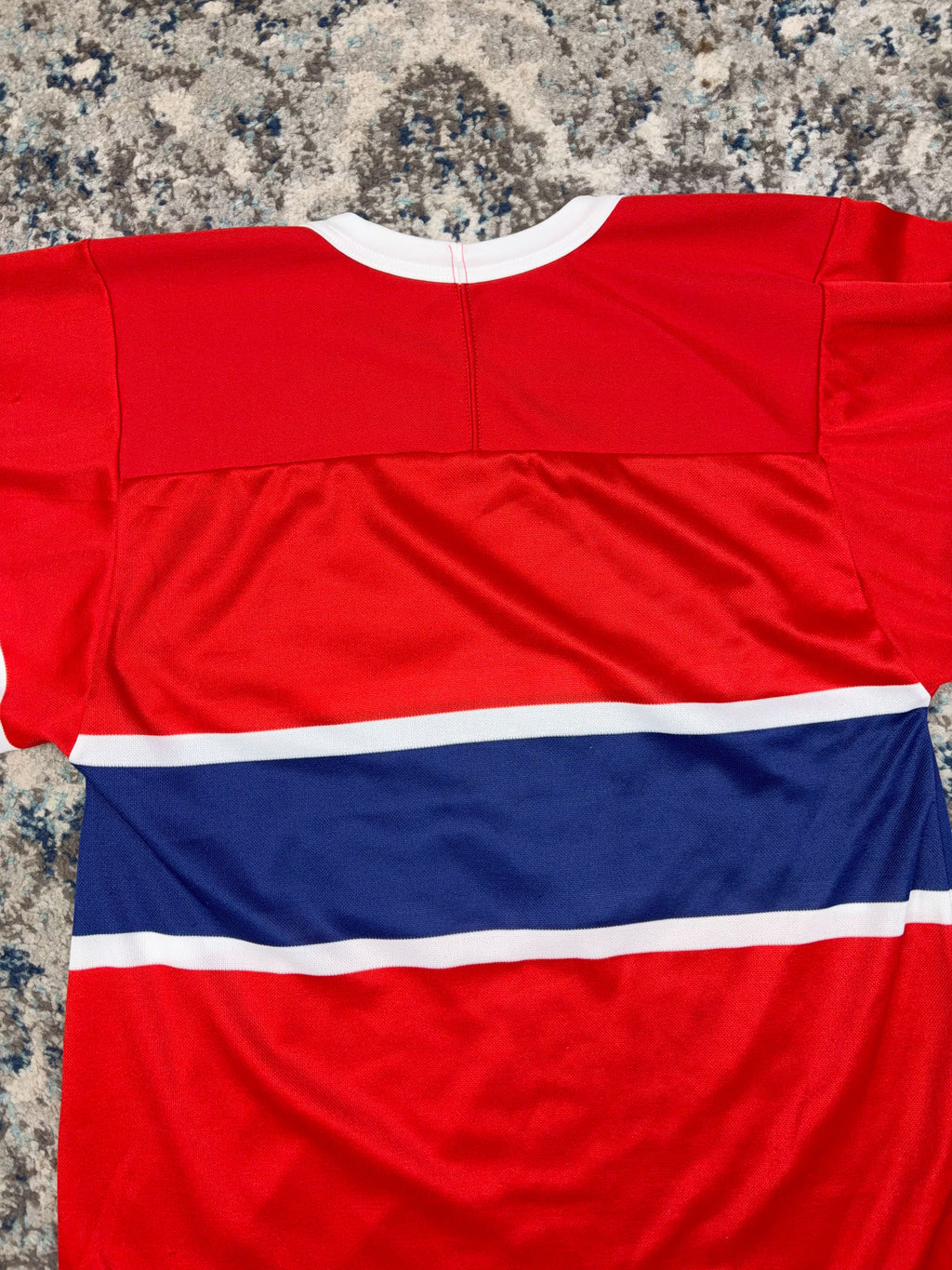 Vintage 90s Montreal Canadiens NHL Stitched Logo CCM Hockey Jersey Size S/M