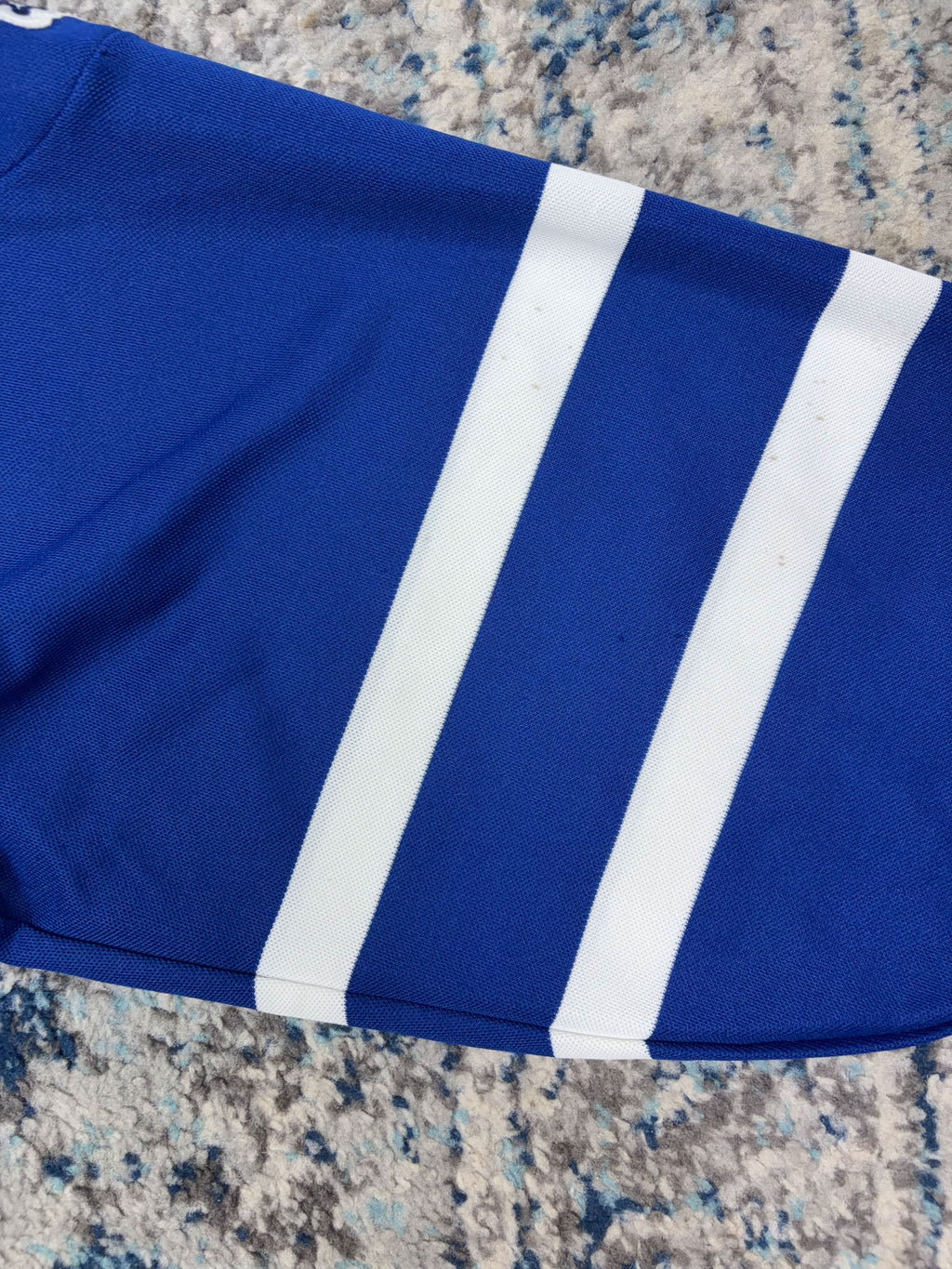 Vintage 90s Toronto Maple Leafs NHL CCM Maska Hockey Jersey Size Small