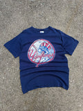 Vintage New York Yankees MLB Metallic Top Hat Logo Graphic T-Shirt Size Medium