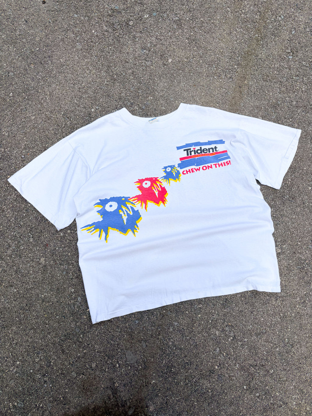 Vintage 90s Trident Chew On This Fish Graphic Snack Promo T-Shirt Size XL