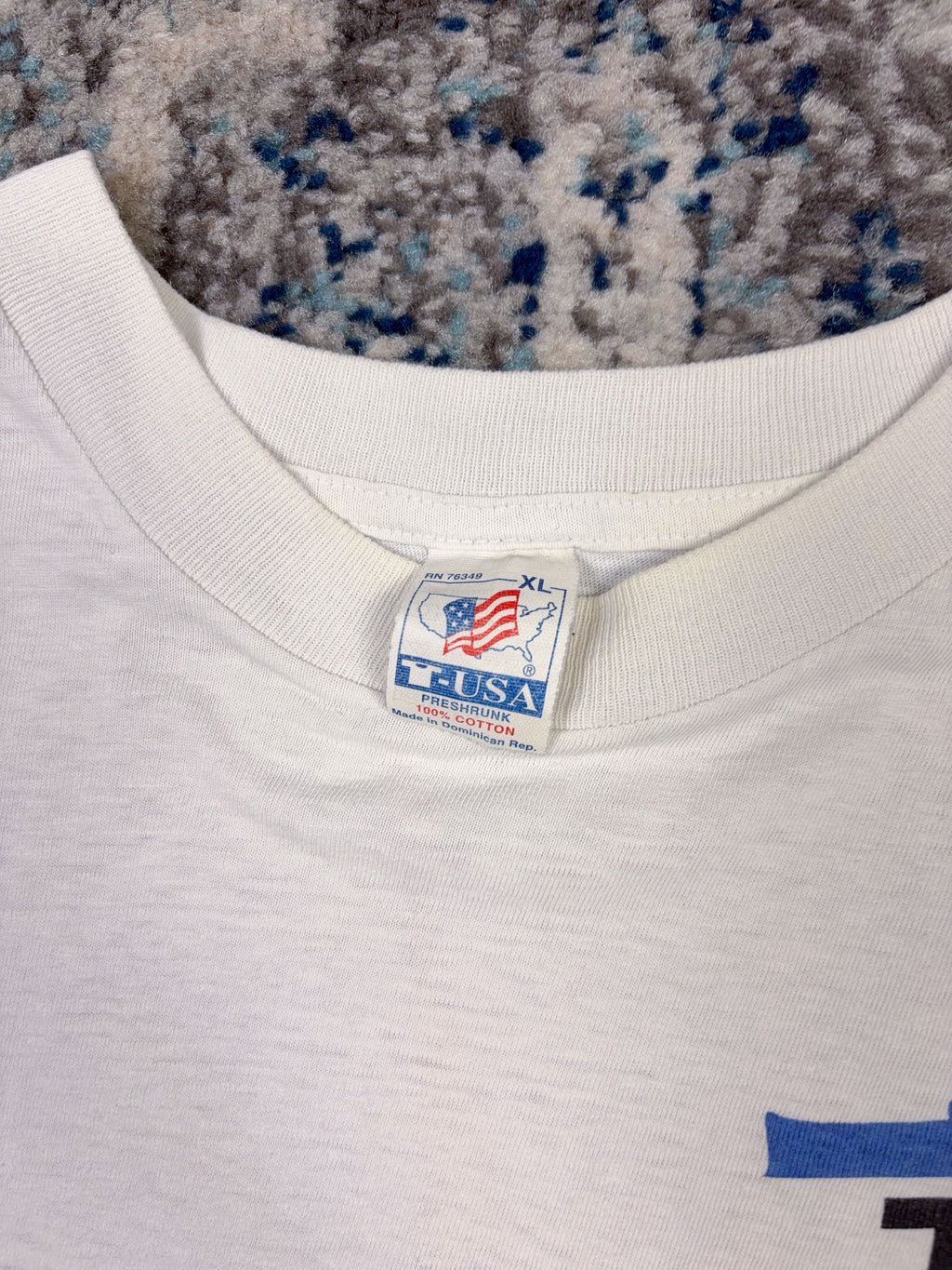 Vintage 90s Trident Chew On This Fish Graphic Snack Promo T-Shirt Size XL