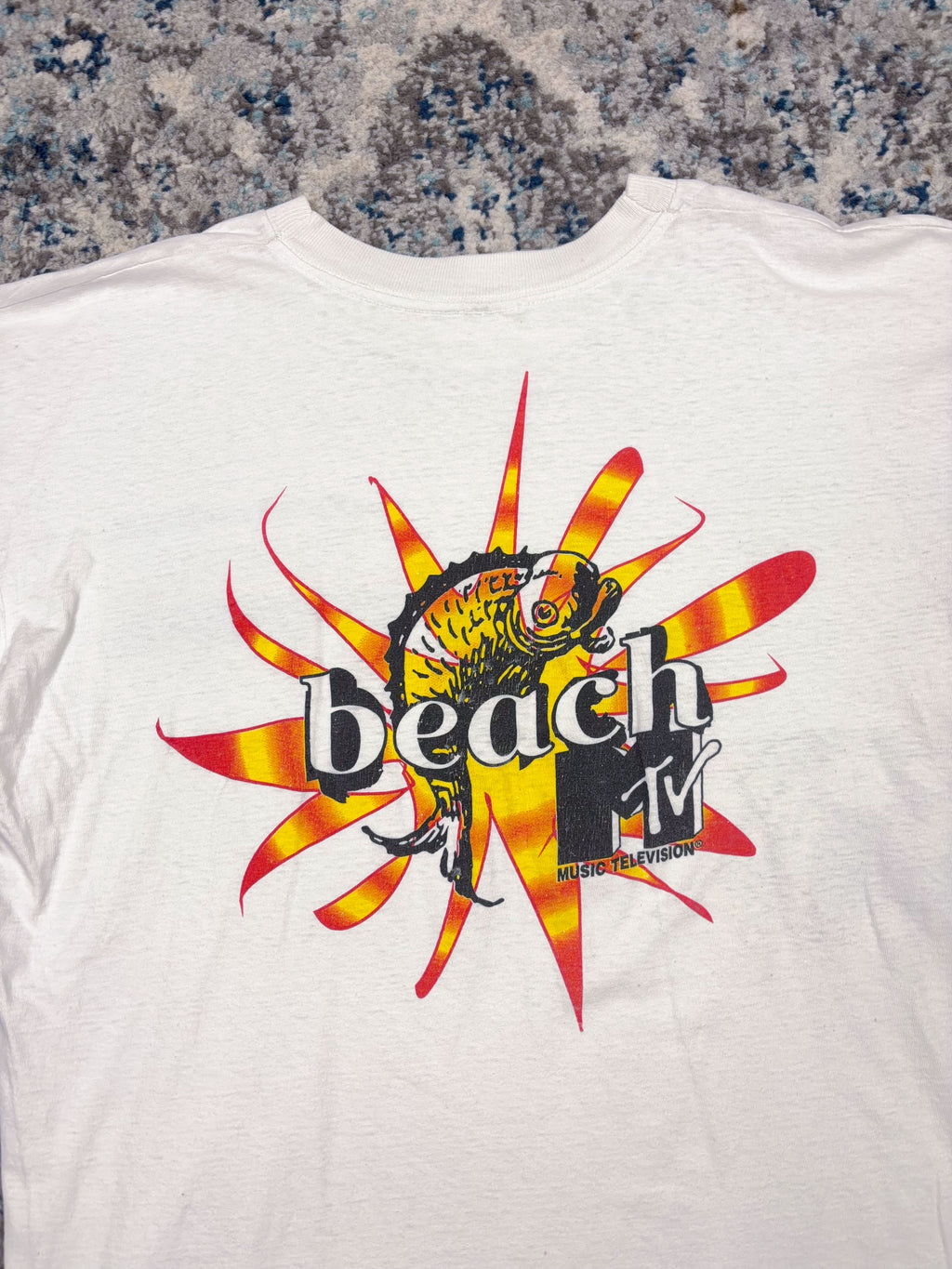 Vintage 90s Trident Chew On This Fish Graphic Snack Promo T-Shirt Size XL