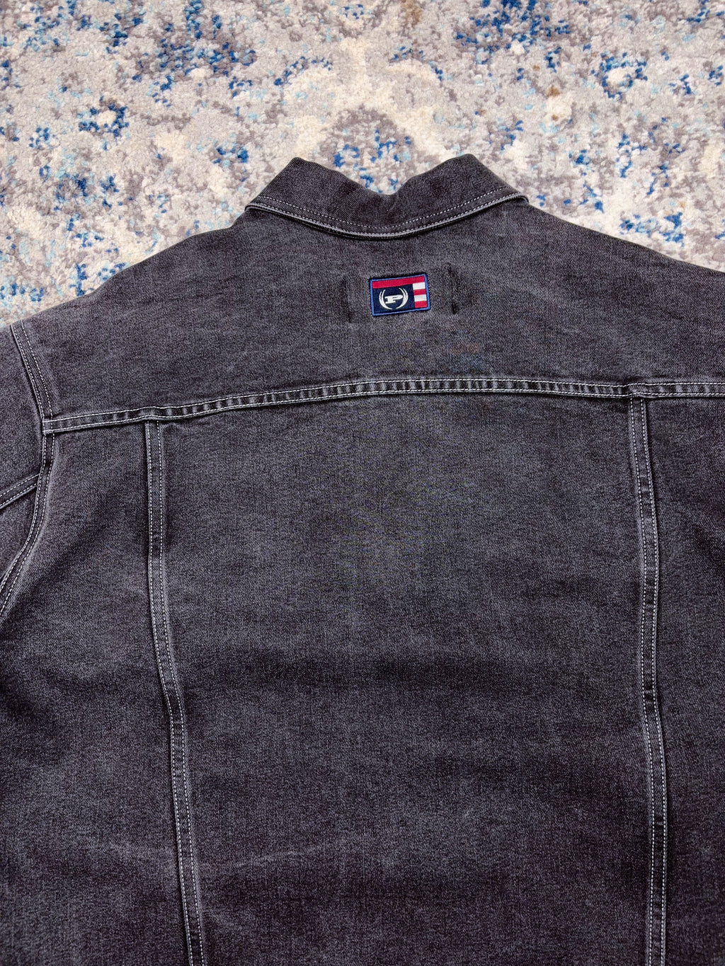 Vintage Y2K Phat Farm Embroidered Script Logo Black Wash Denim Trucker Jacket Size XL