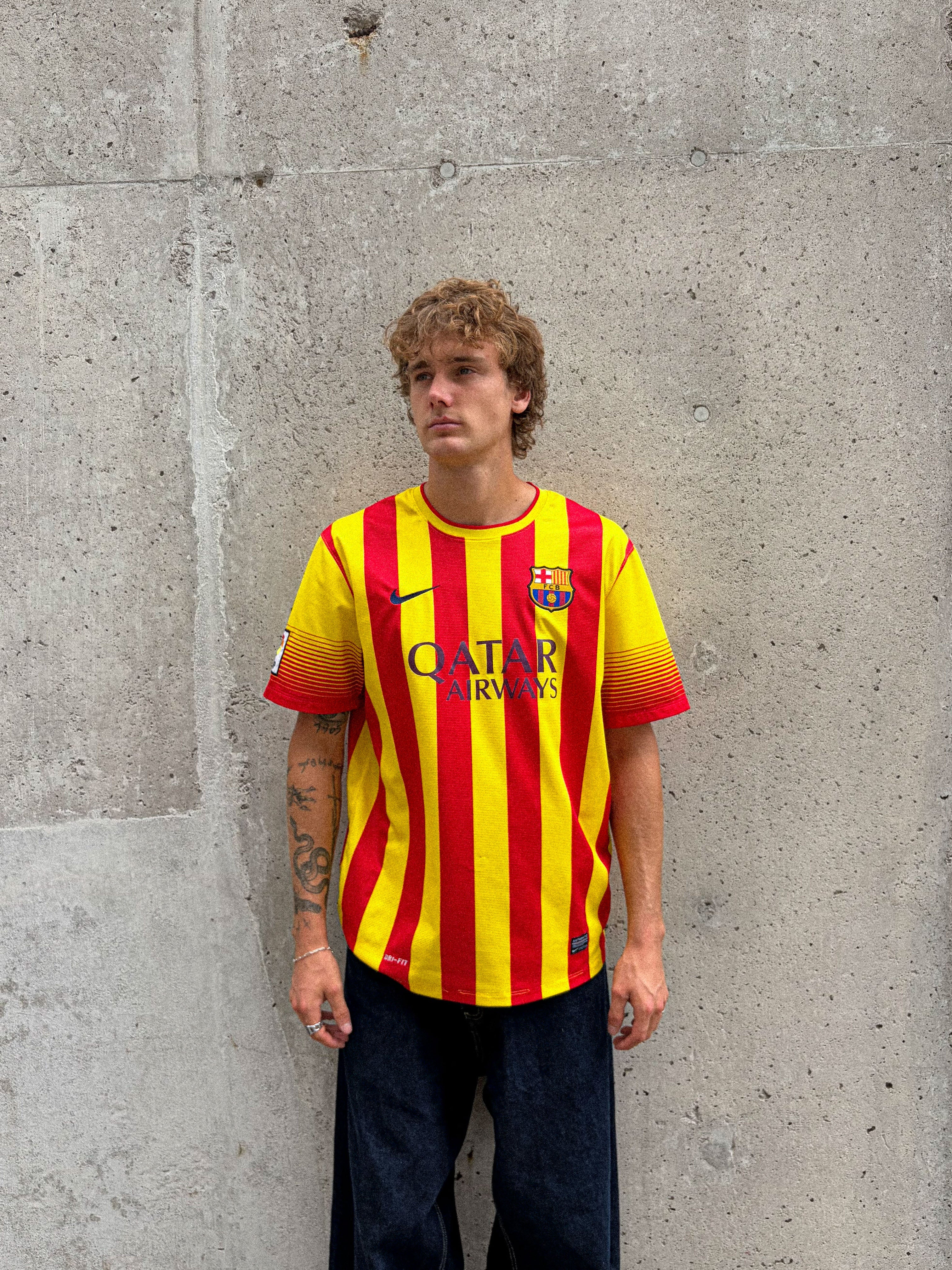 2013-14 FC Barcelona Away Nike Soccer Jersey Size XL