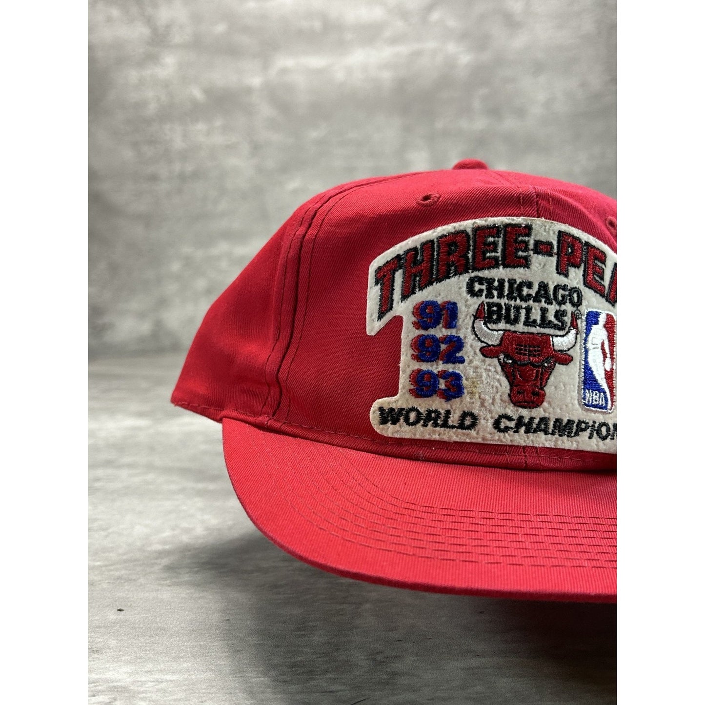 Vintage 1993 Chicago Bulls NBA Three-Peat World Champions Snapback Hat OSFA