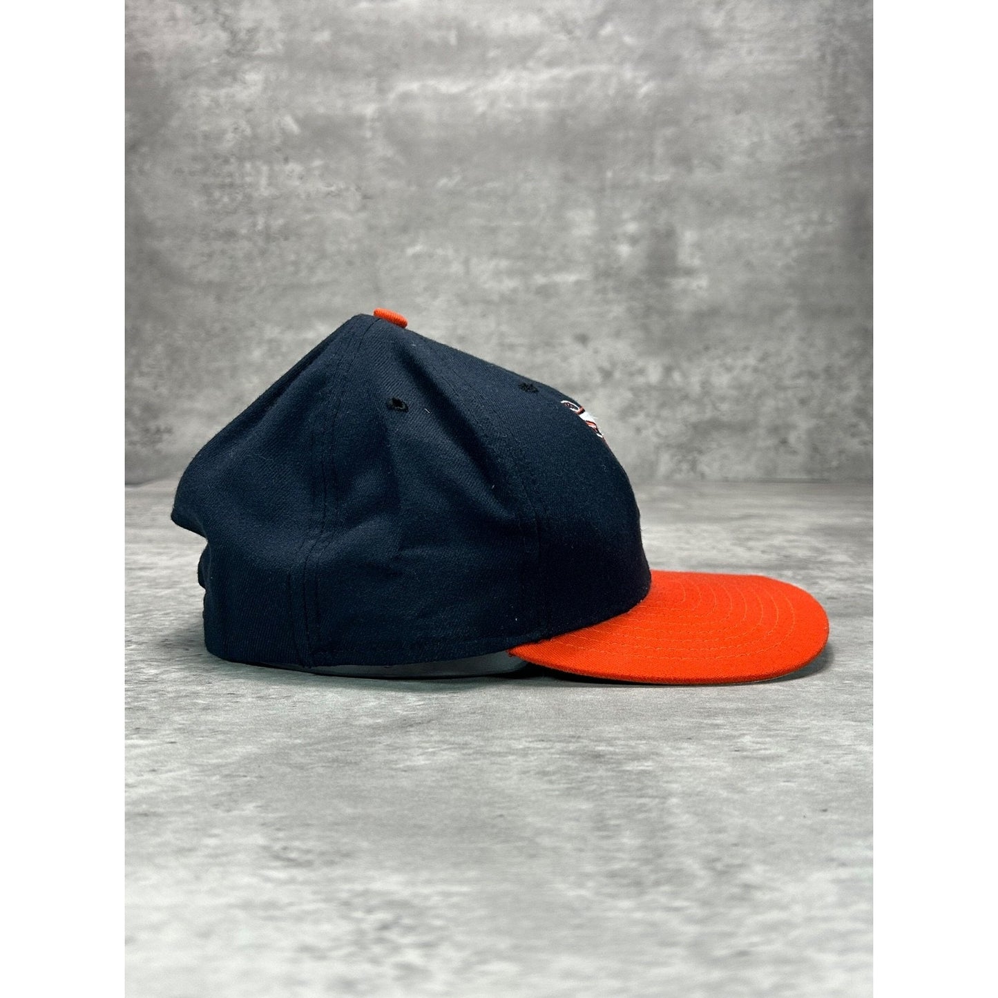 Vintage 90s Detroit Tigers MLB Embroidered Logo Baseball Snapback Hat OSFA