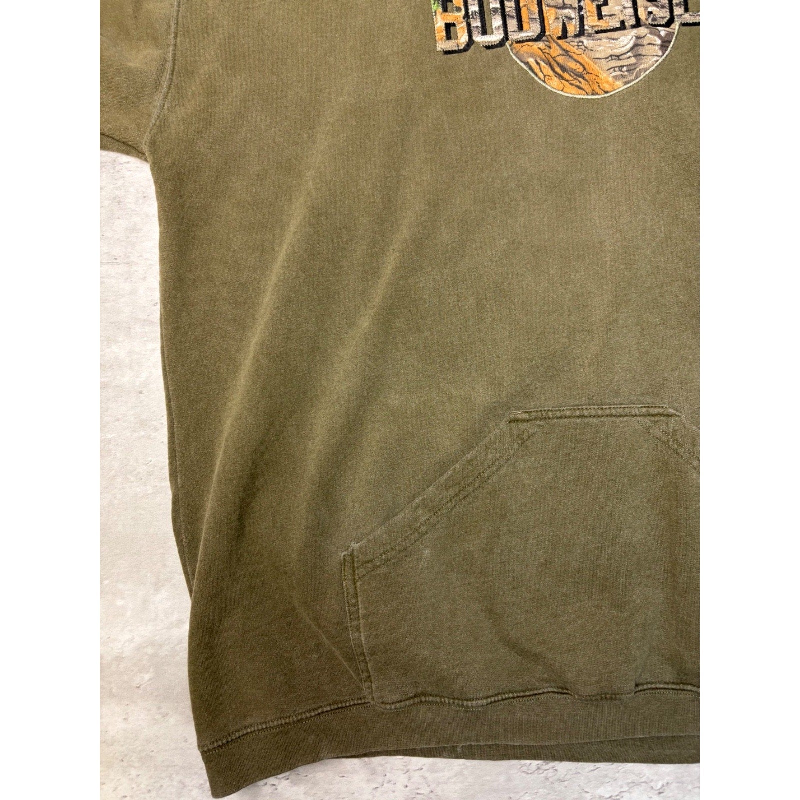 Vintage Budweiser Camo Spellout Graphic Hooded Sweatshirt Size XL