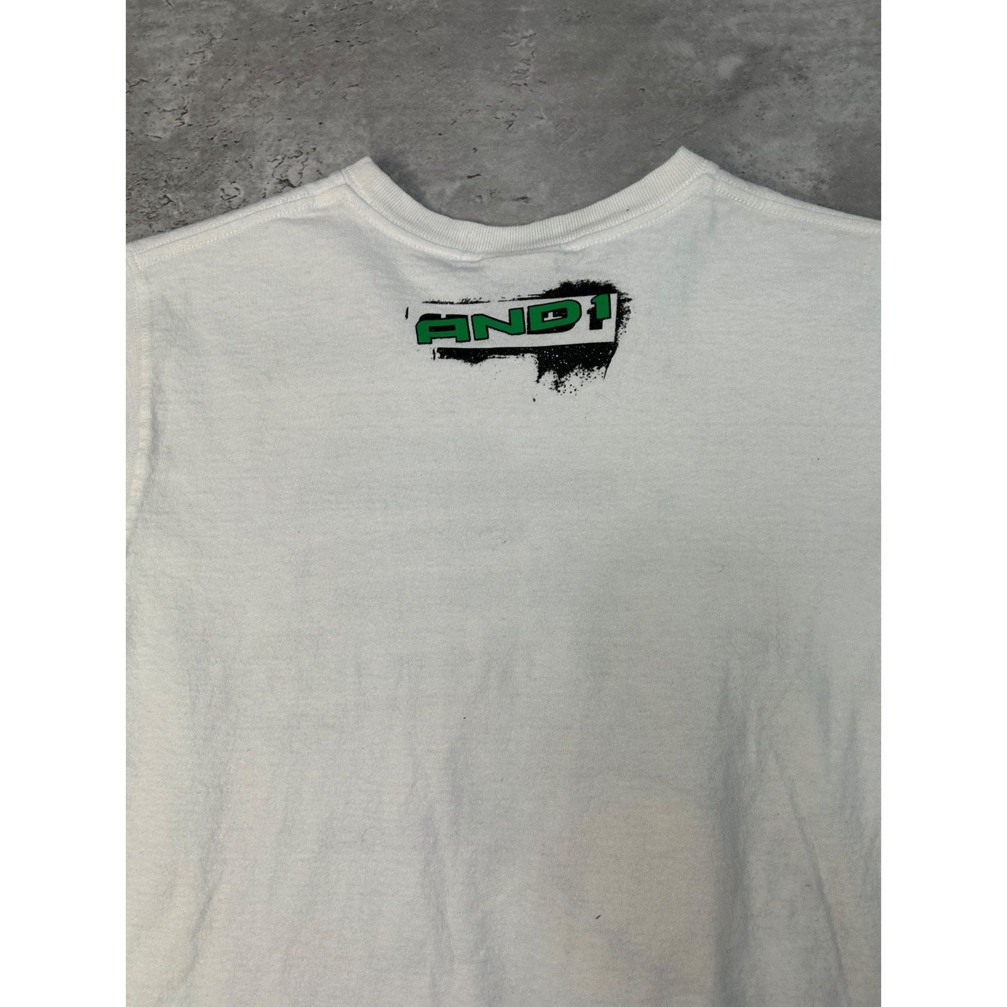 Vintage Y2K AND1 Never Give Up Never Tire Slogan Basketball T-Shirt Size XS