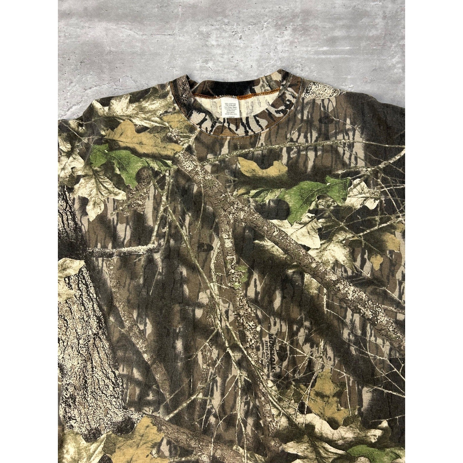 Vintage Mossy Oak Tree Camo Hunting Long Sleeve T-Shirt Size Large