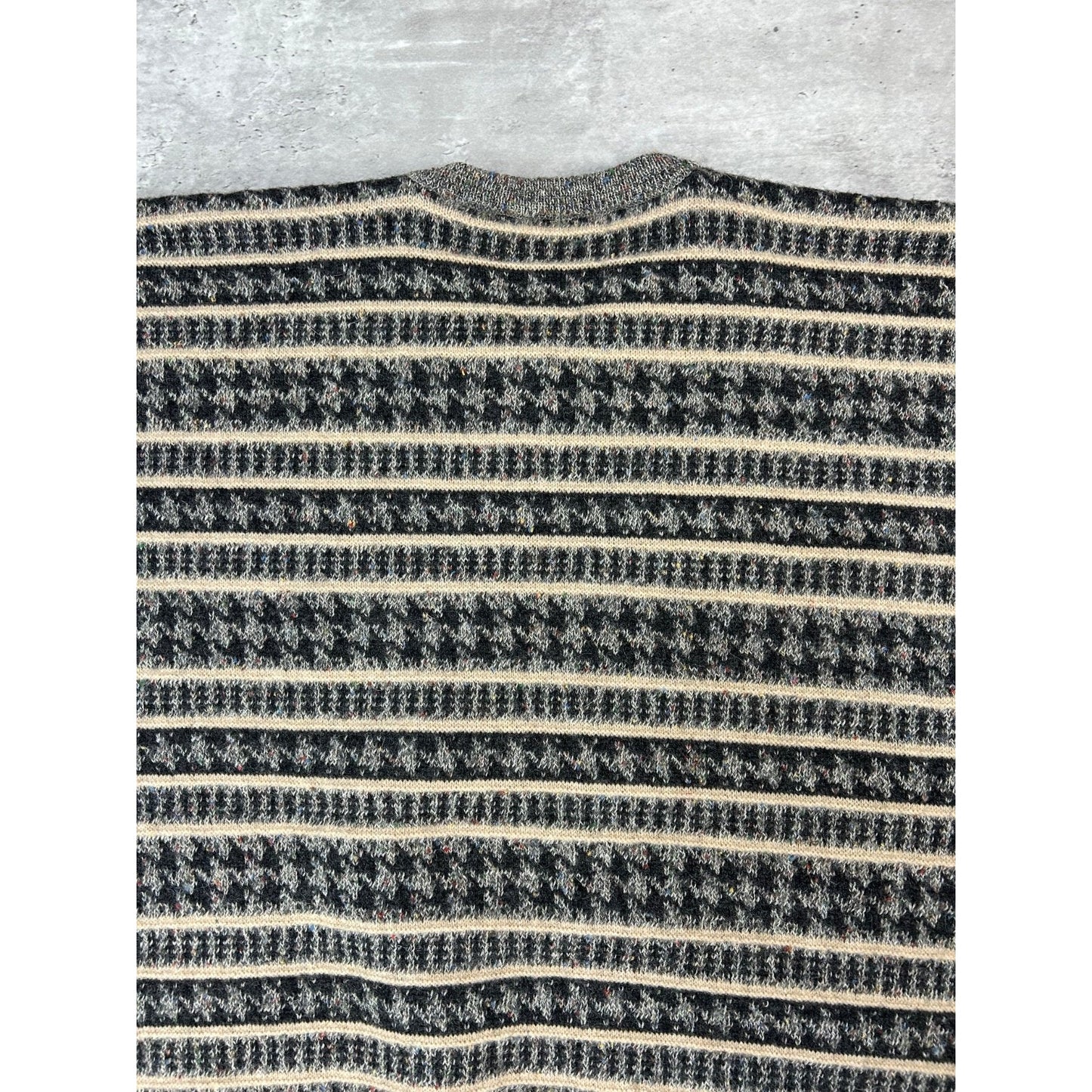 Vintage 80s/90s Abstract Print Pullover Ribbed Knit Sweater Size XL