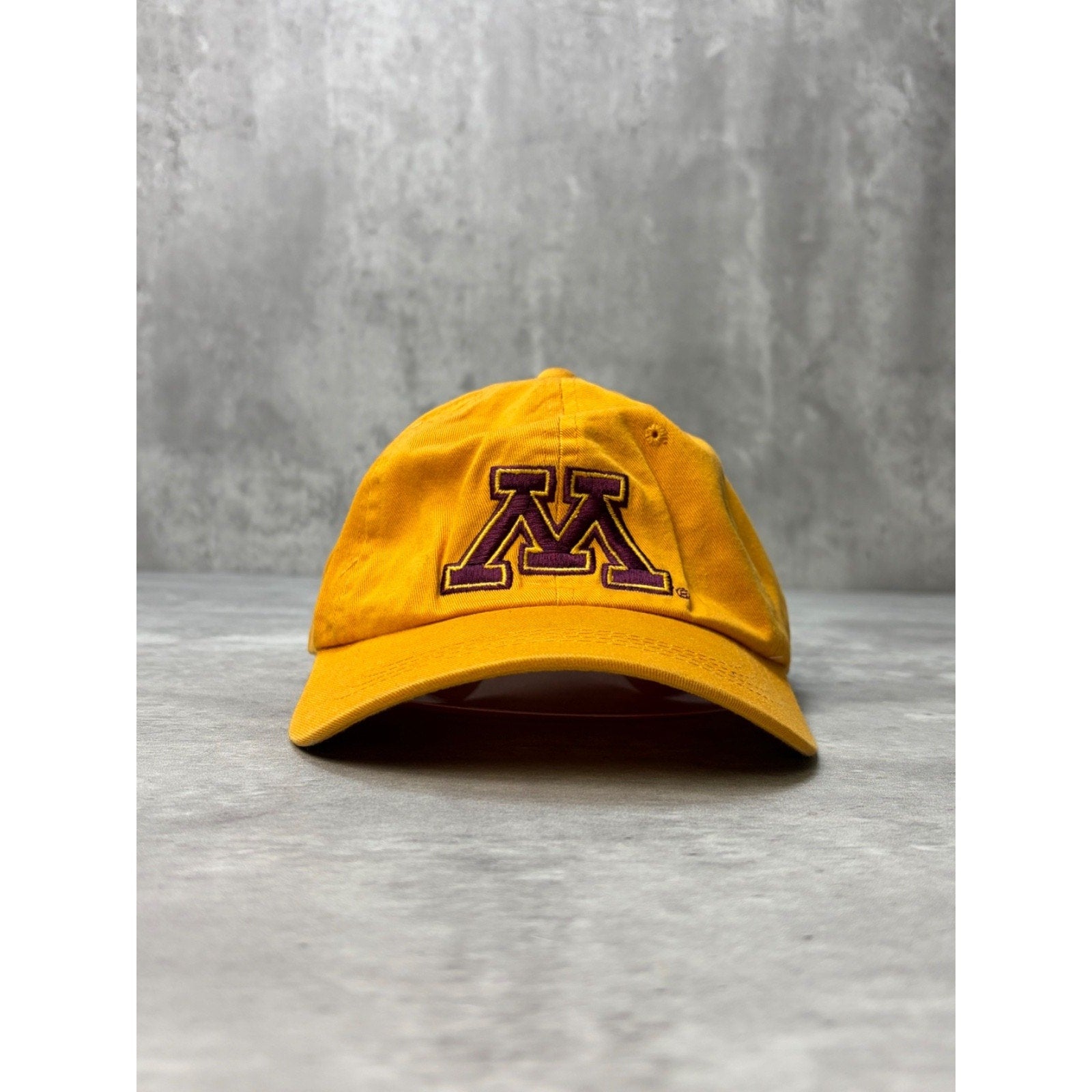 Vintage Minnesota Golden Gophers NCAA Embroidered Logo Strapback Hat OSFA