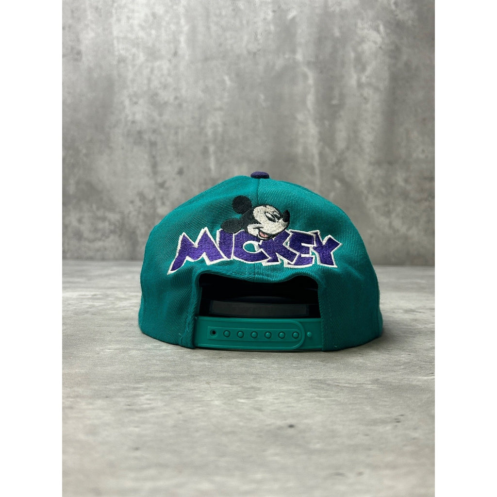 Vintage 90s Disney Mickey Mouse Embroidered Character Snapback Hat OSFA