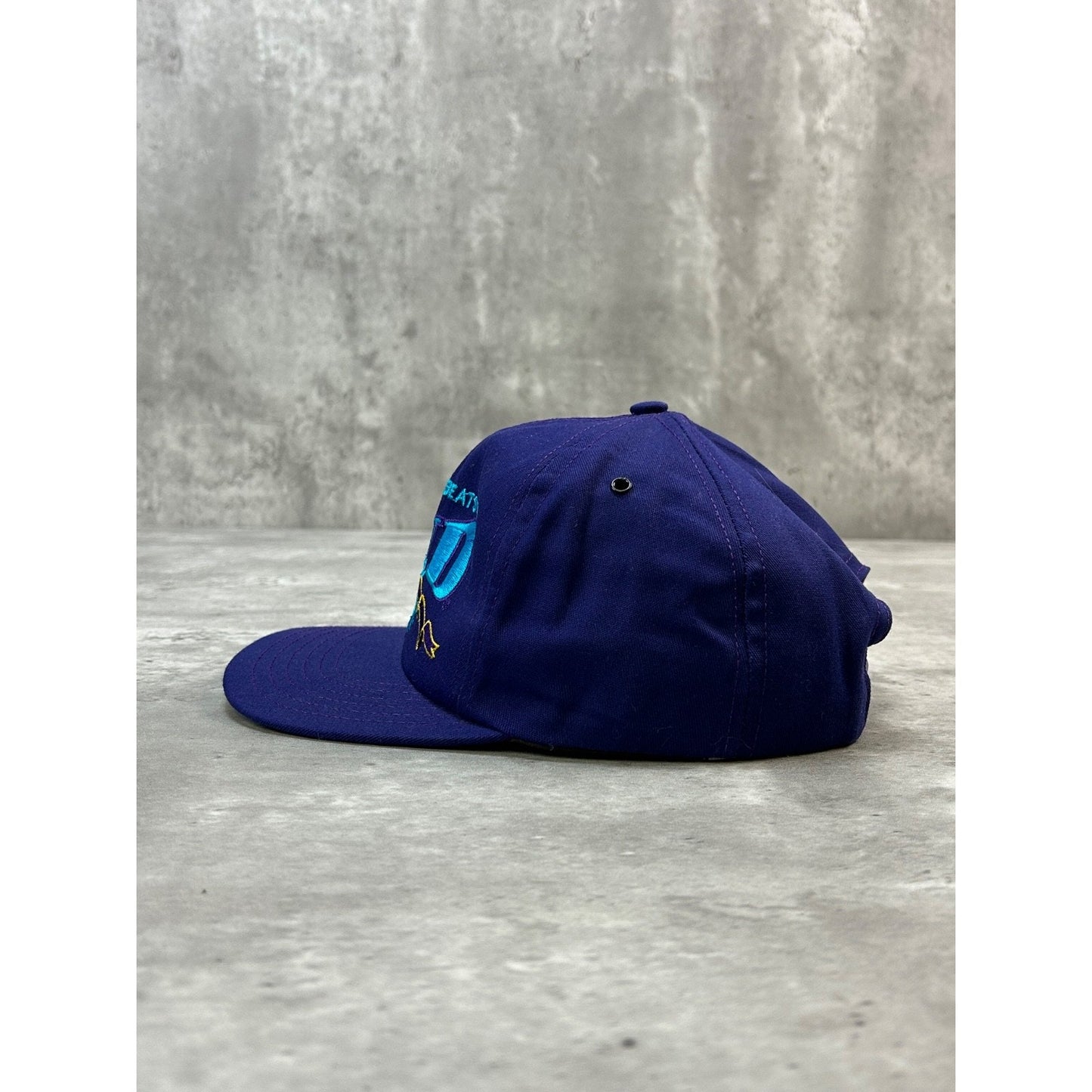 Vintage 90s Budweiser Nothing Beats A Bud Beer Promo Snapback Hat OSFA