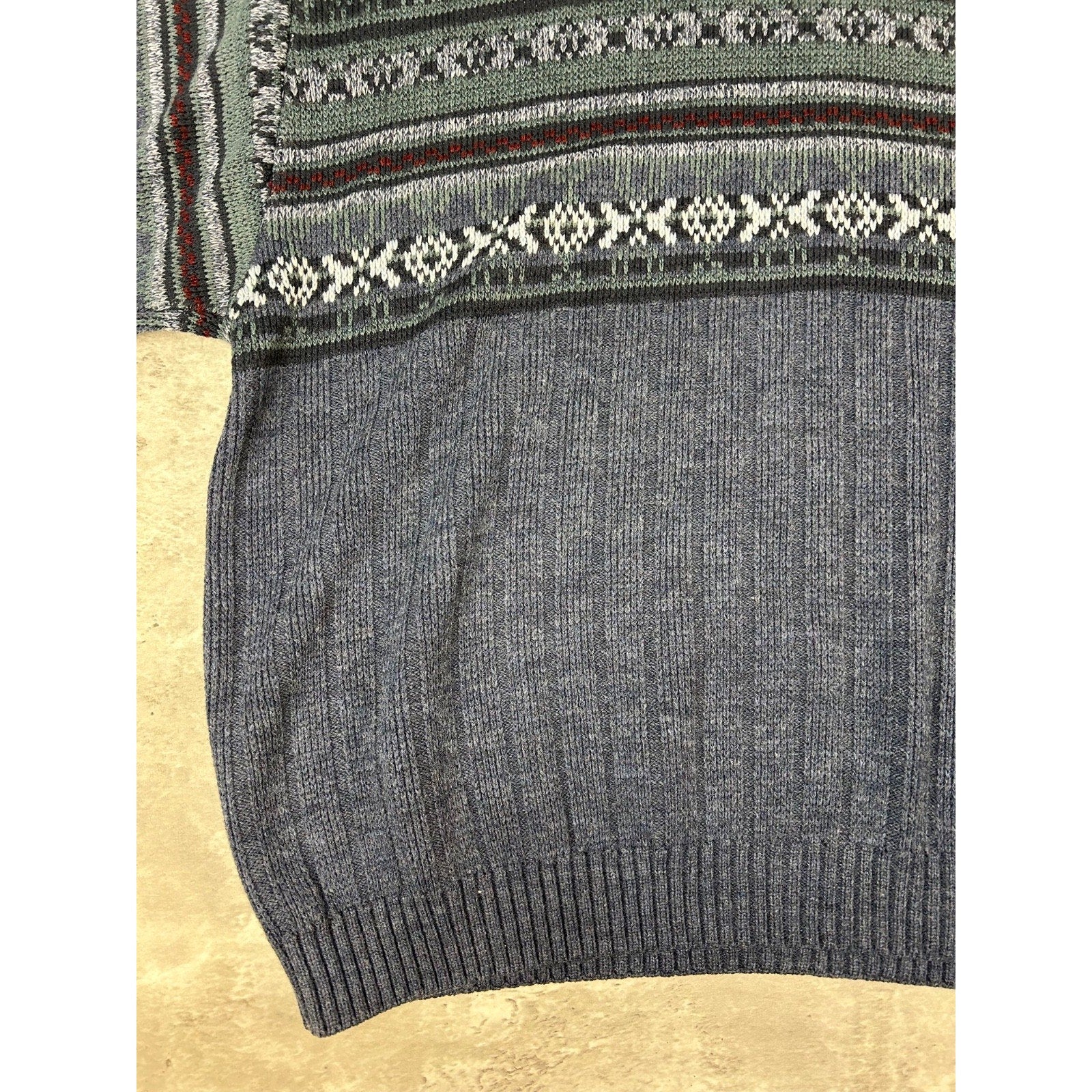 Vintage Cherokee Abstract Striped Pullover Knit Sweater Size XL