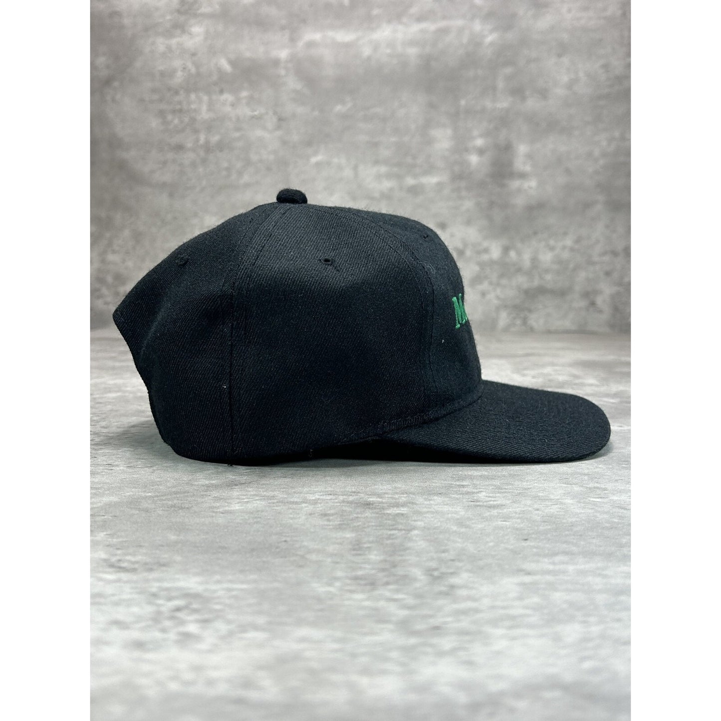 Vintage Moosejaw Embroidered Spellout Logo Snapback Hat OSFA Black