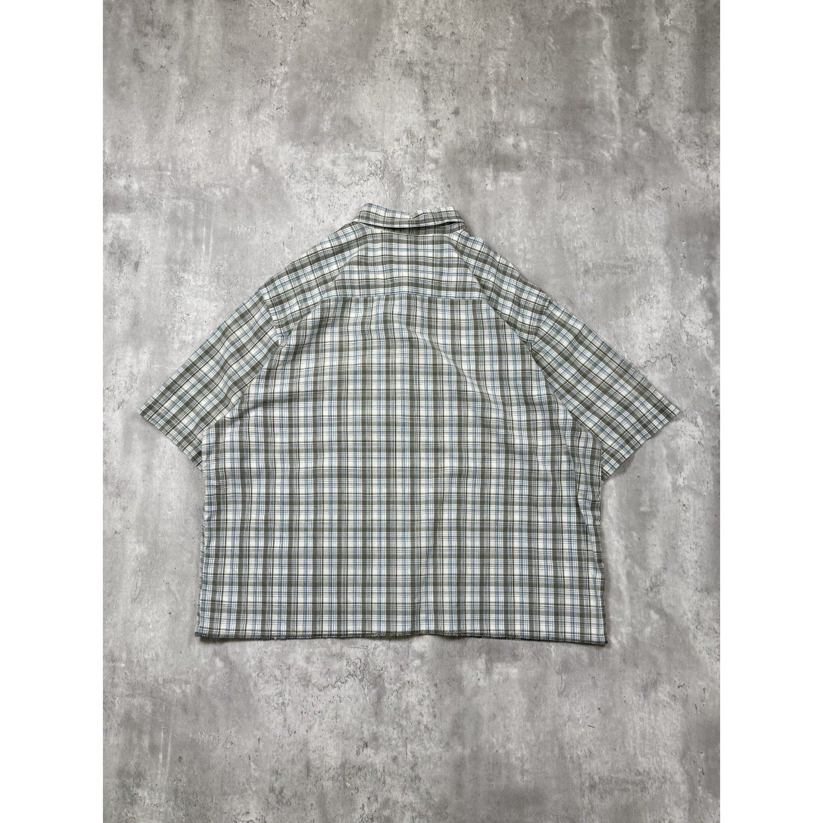 Vintage Nautica Single Pocket Plaid Cropped Button Up Shirt Size XL