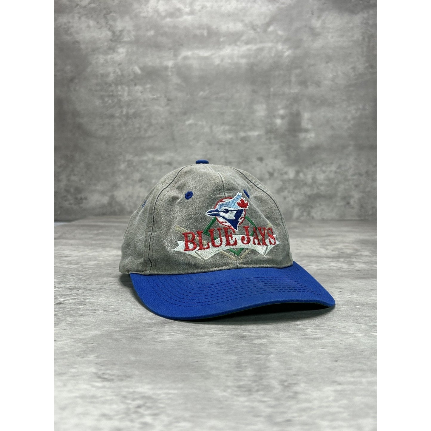 Vintage 90s Toronto Blue Jays MLB Embroidered Logo Baseball Snapback Hat OSFA